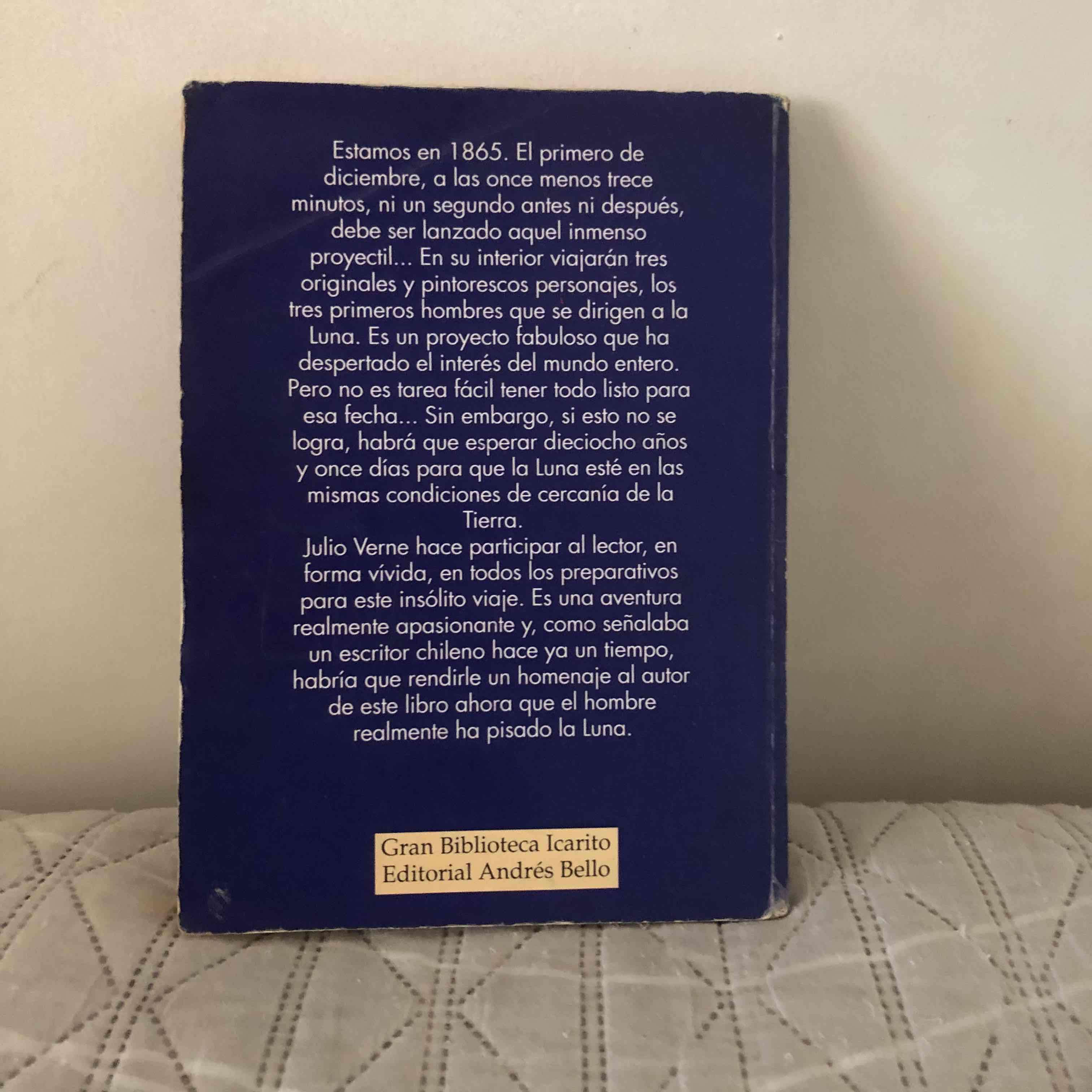 Libro 'De la Tierra a la Luna' de Julio Verne - miniatura 2