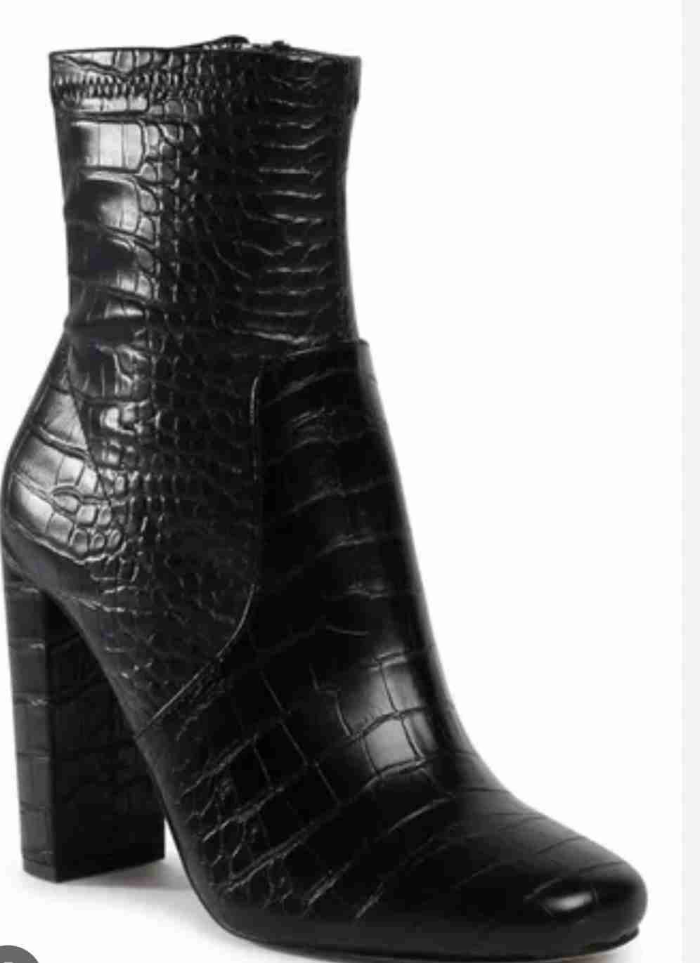 Botines negros de taco alto - miniatura 2