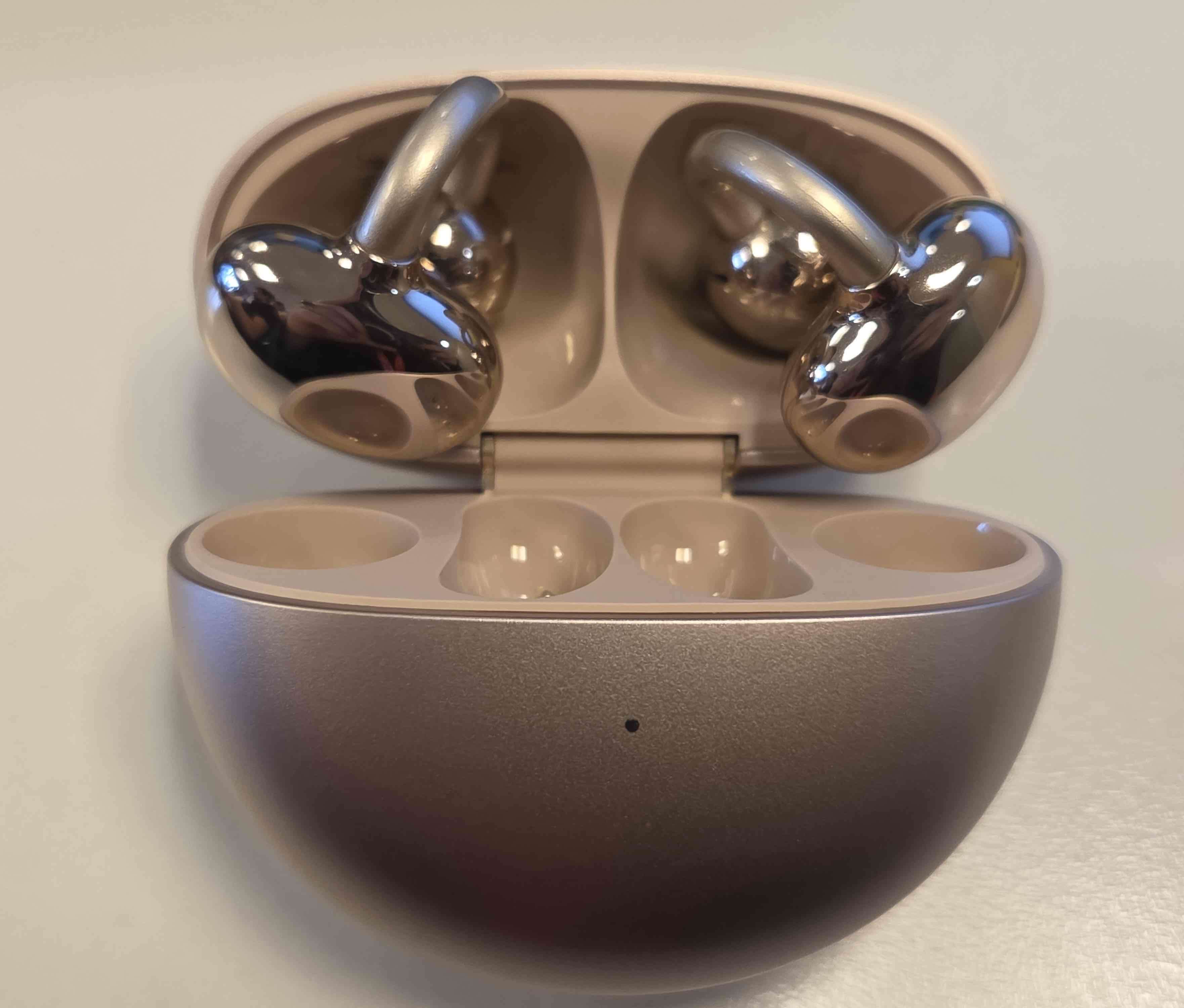 Audífonos inalámbricos rose gold - miniatura 1