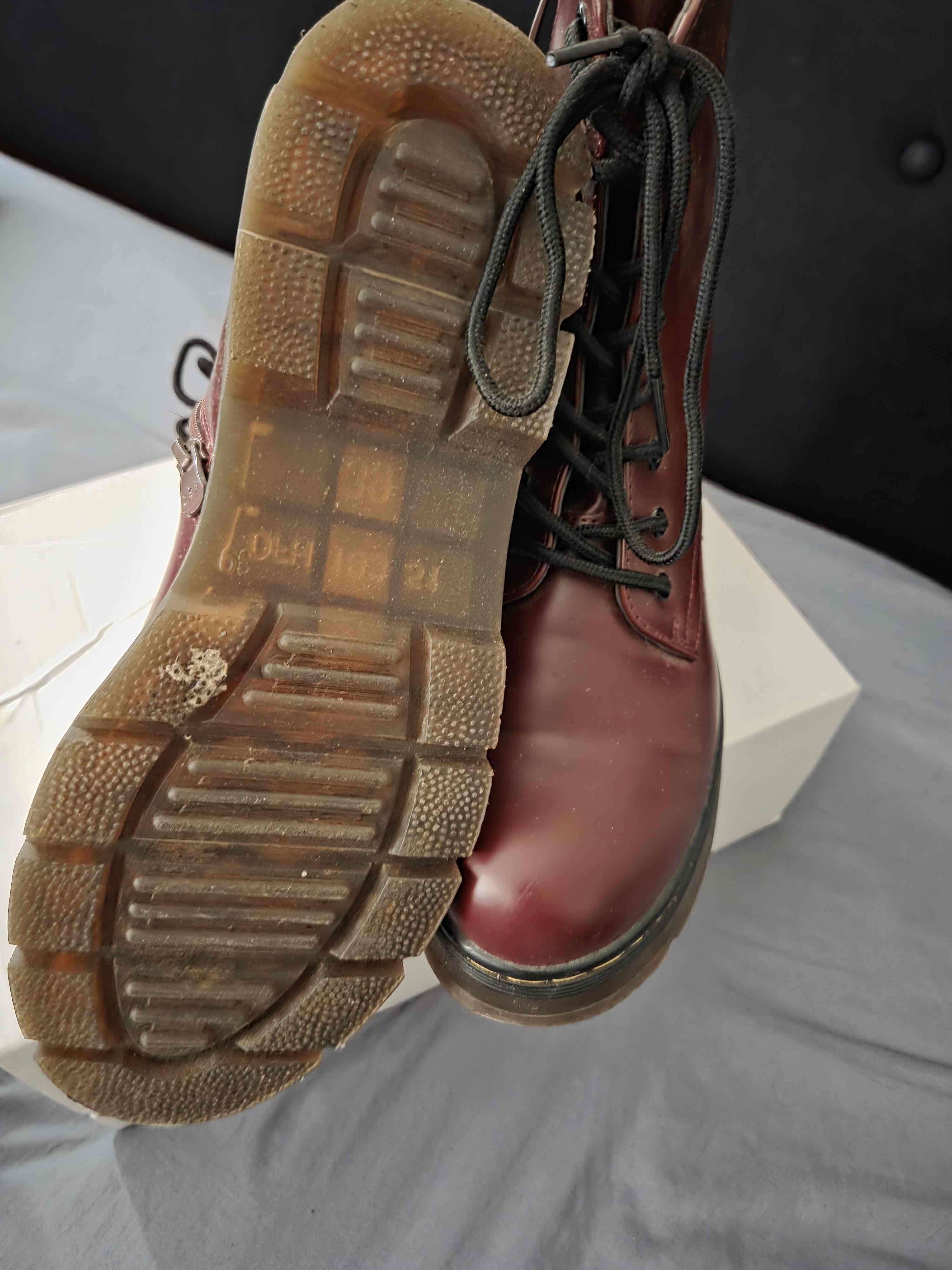 Botas burdeos con cordones - miniatura 4