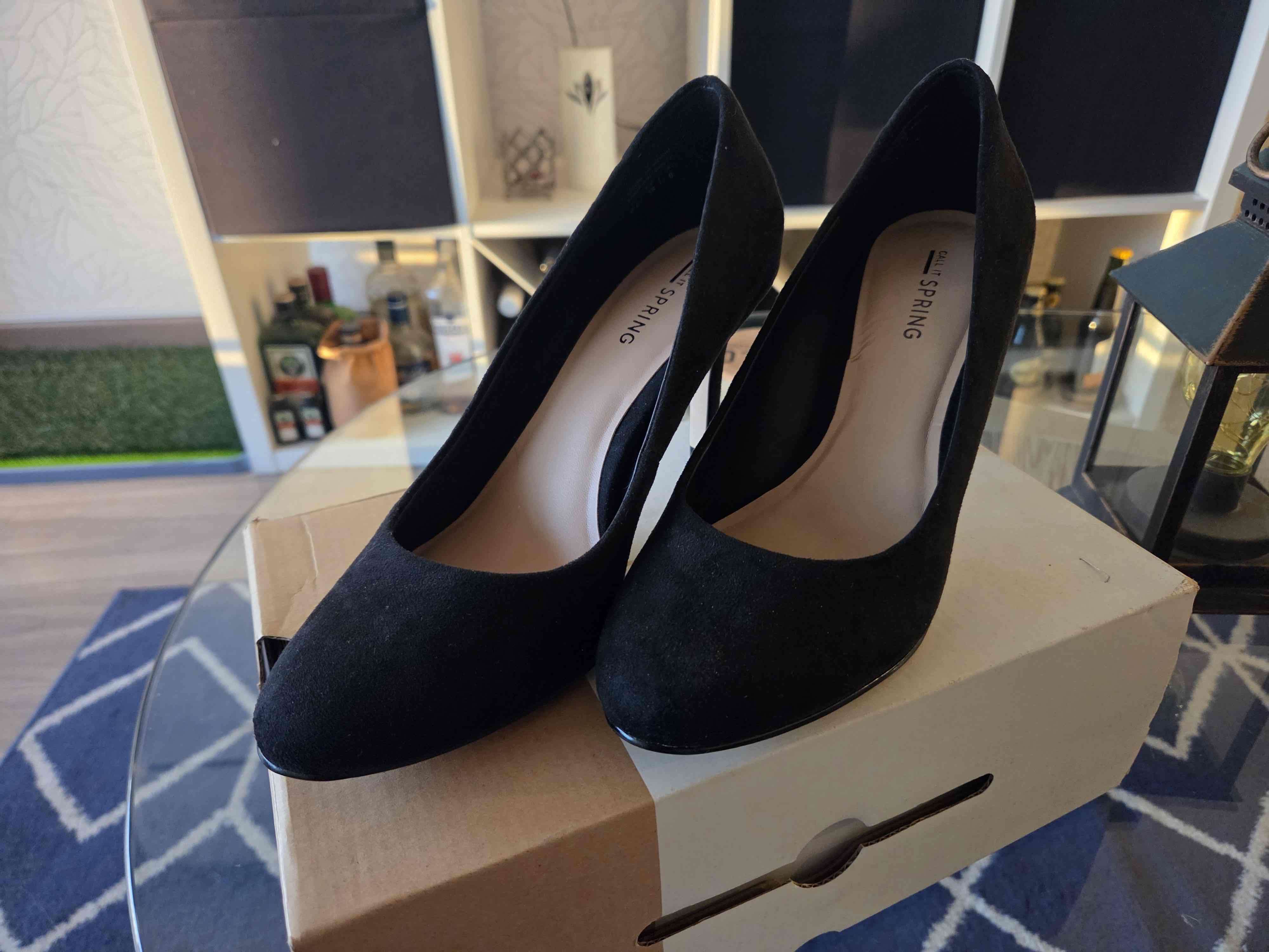 Zapatos negros gamuzados de taco alto - miniatura 1