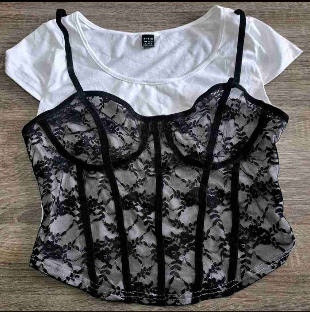 Top blanco encaje negro Shein - miniatura 2