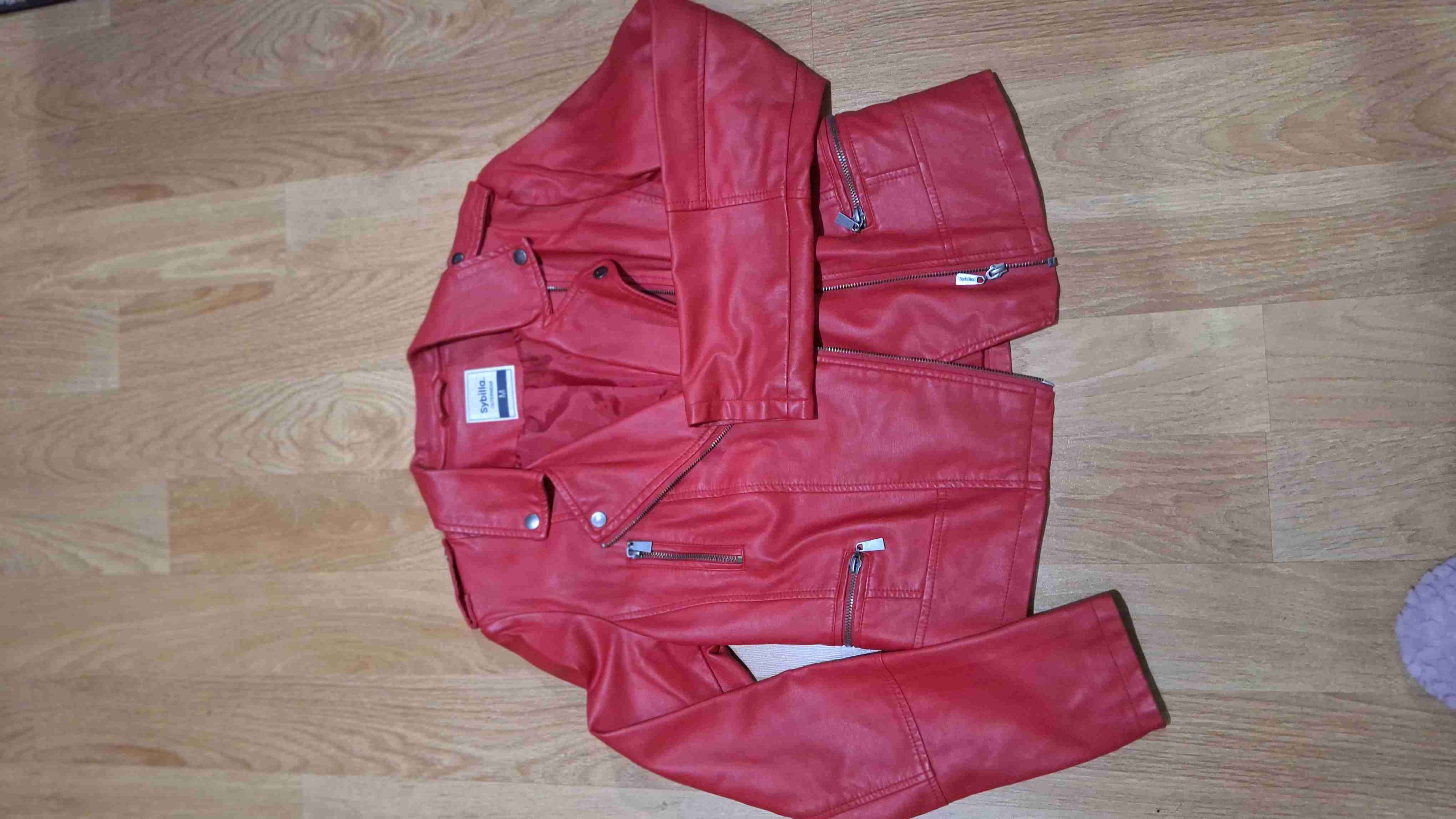 Chaqueta estilo biker roja