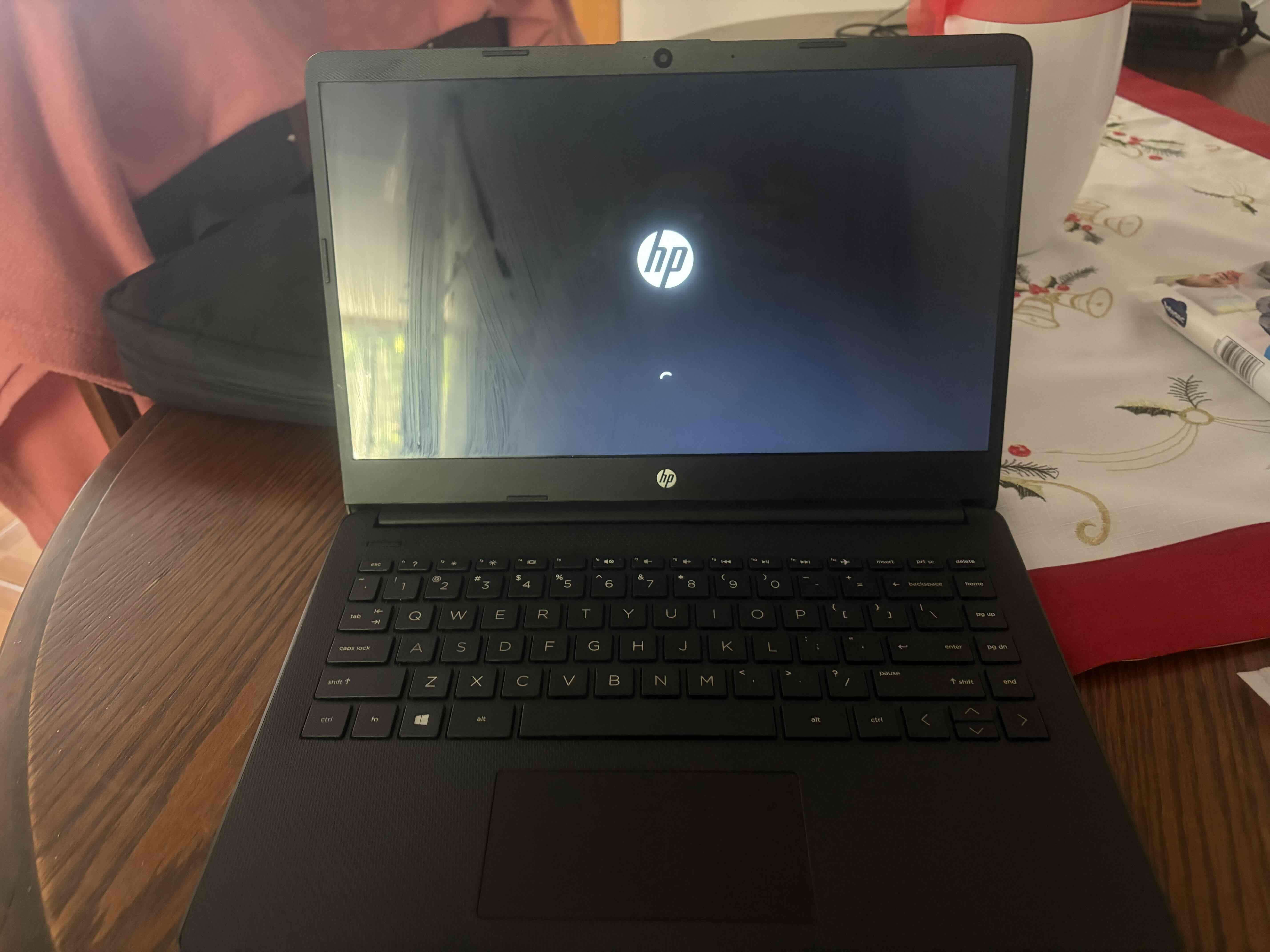 Equipo HP procesador AMD - miniatura 5