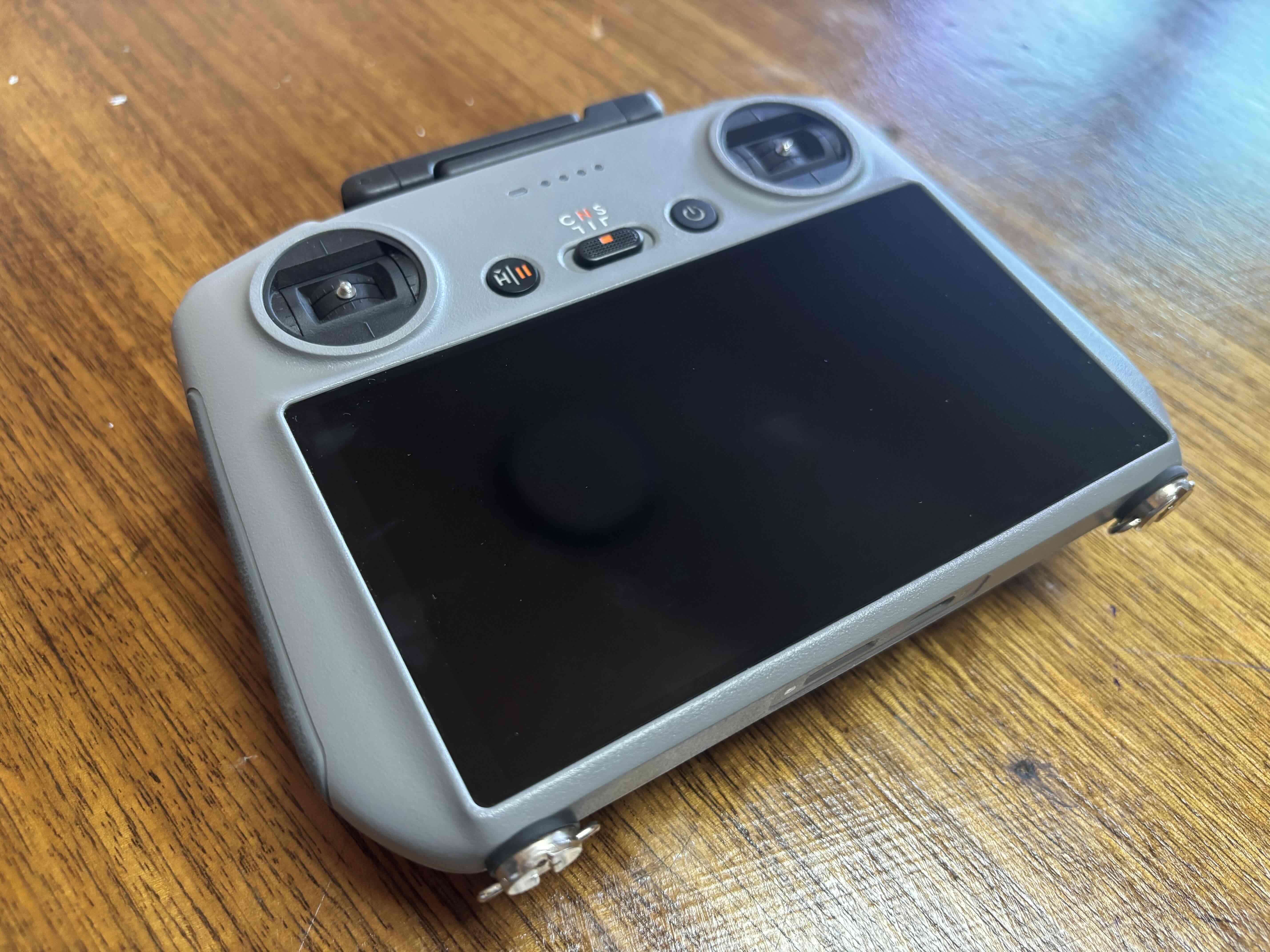 DJI Mini 4 Pro Fly More Combo Plus - miniatura 2