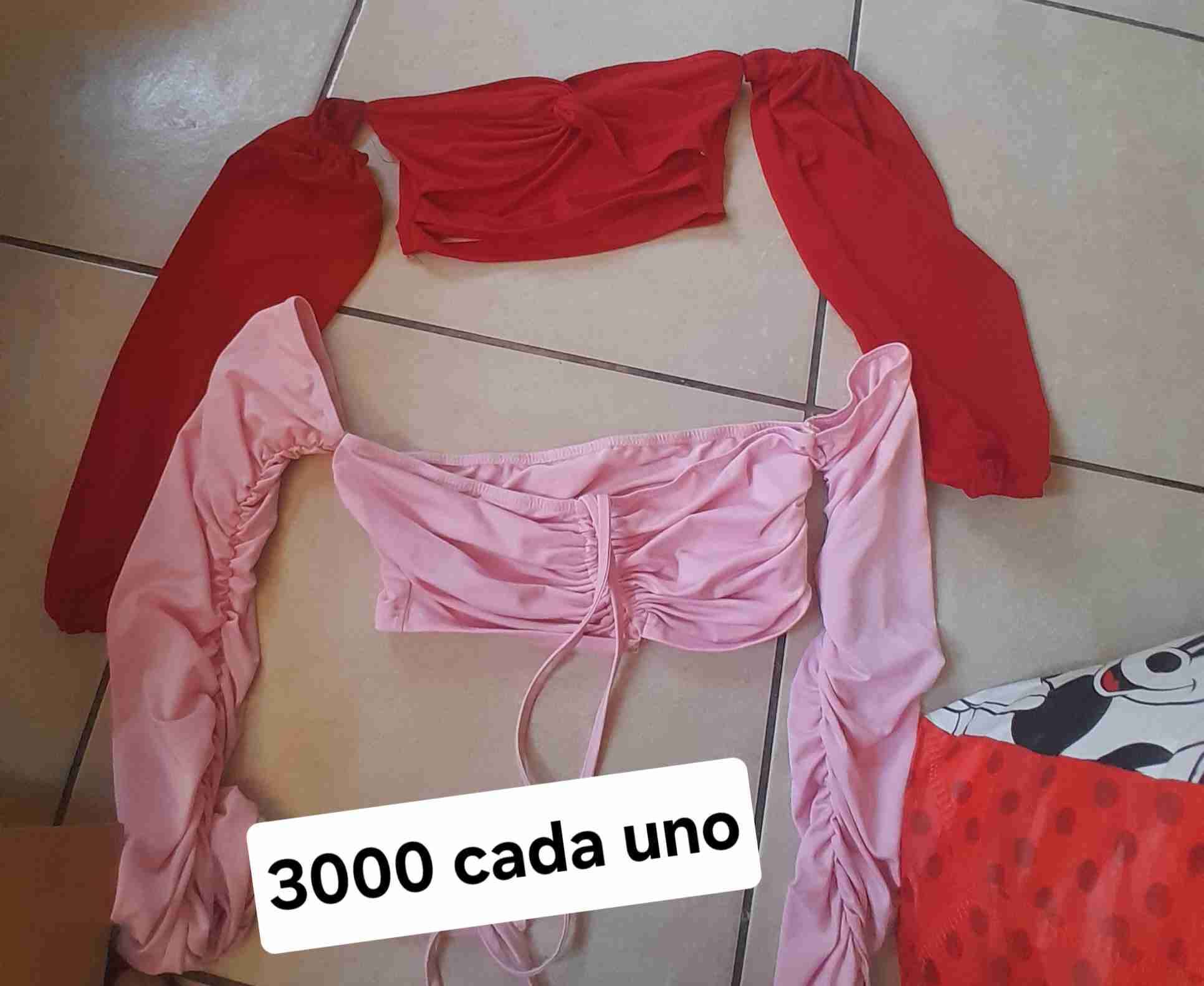 Conjunto top y falda negros - miniatura 6