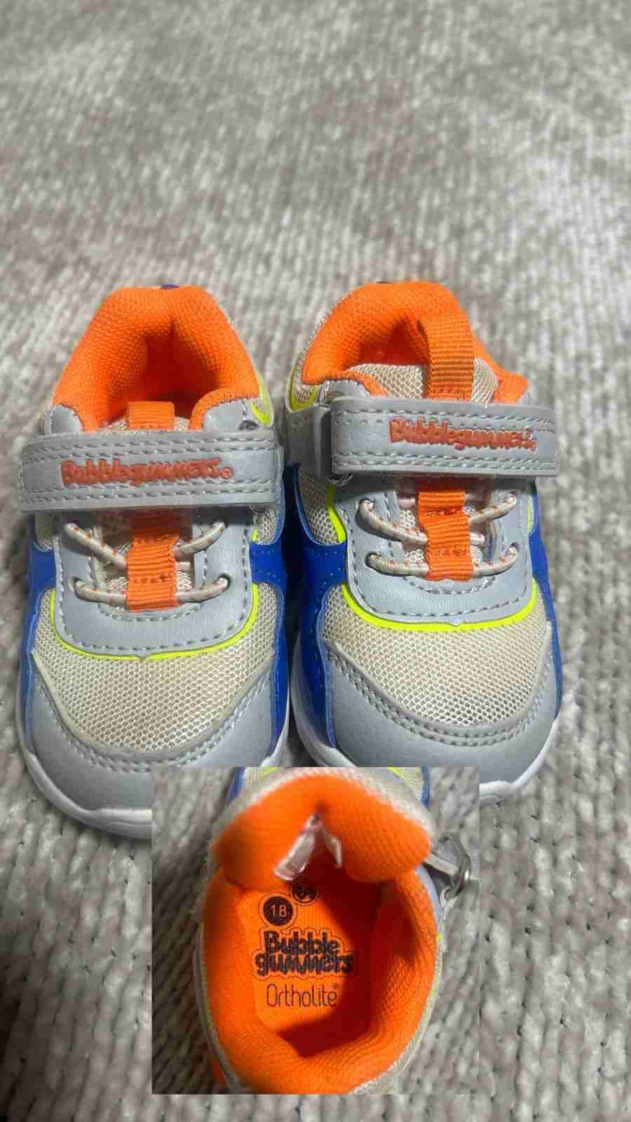 Zapatillas infantiles coloridas