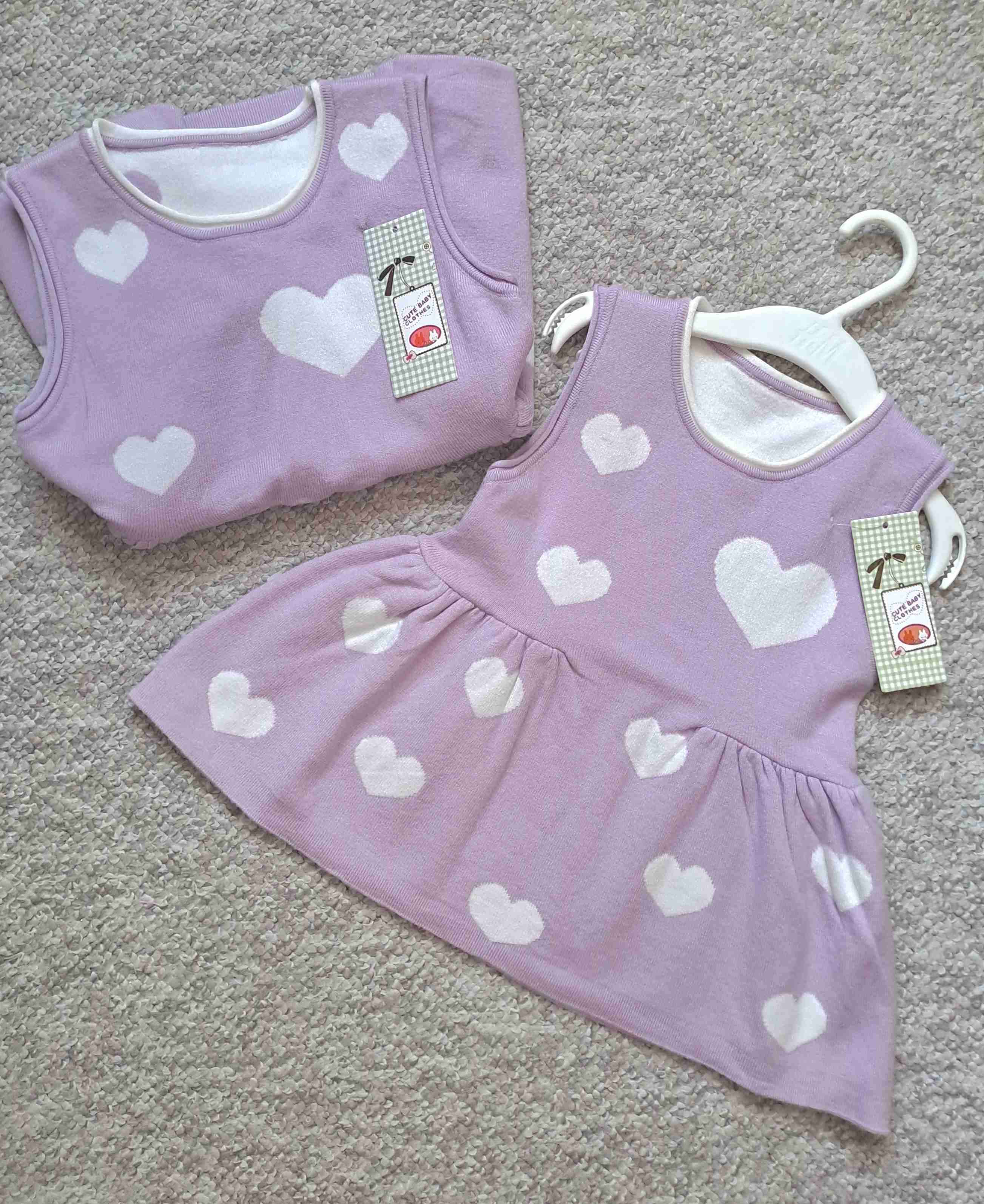 Vestido morado con corazones talla 4 - miniatura 1