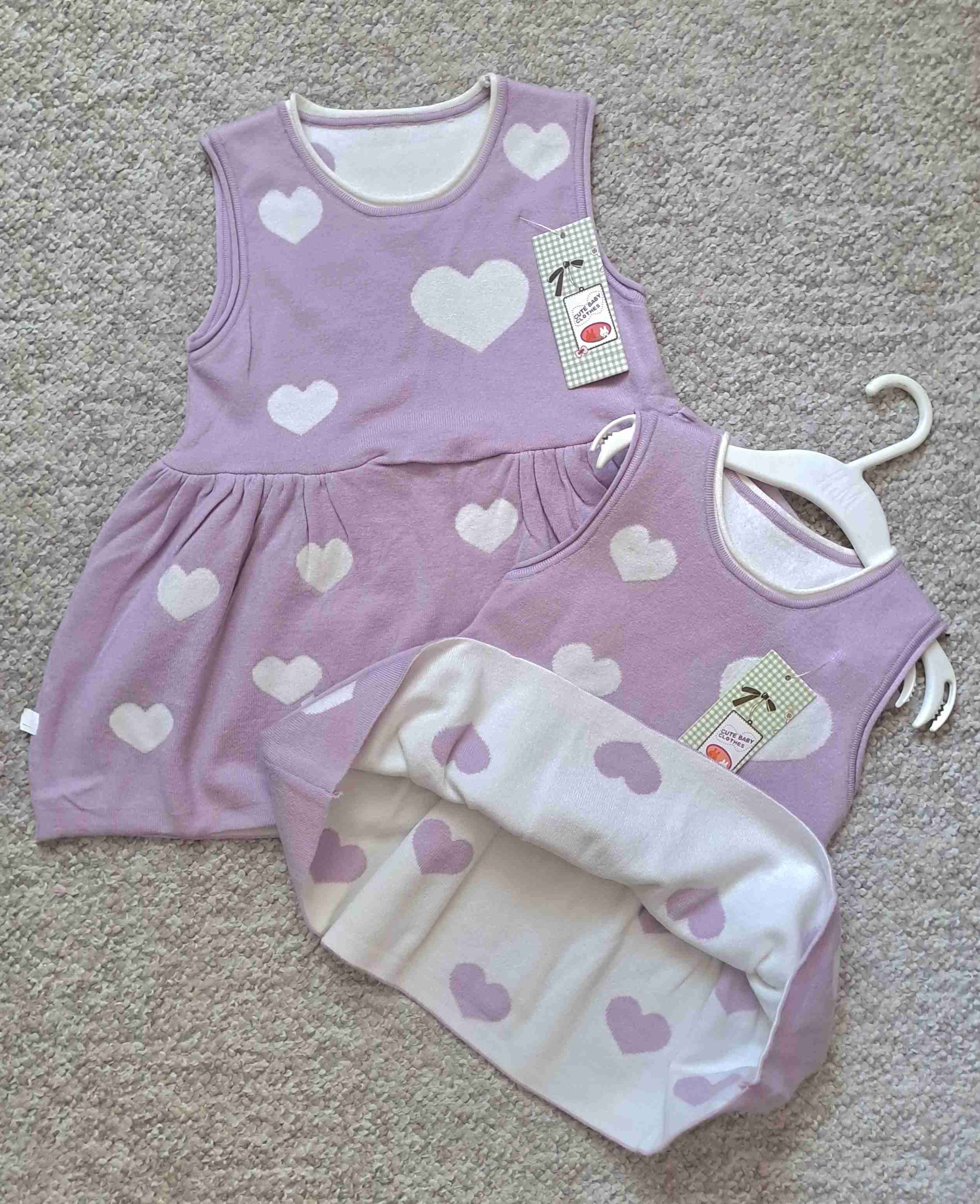 Vestido morado con corazones talla 4 - miniatura 2