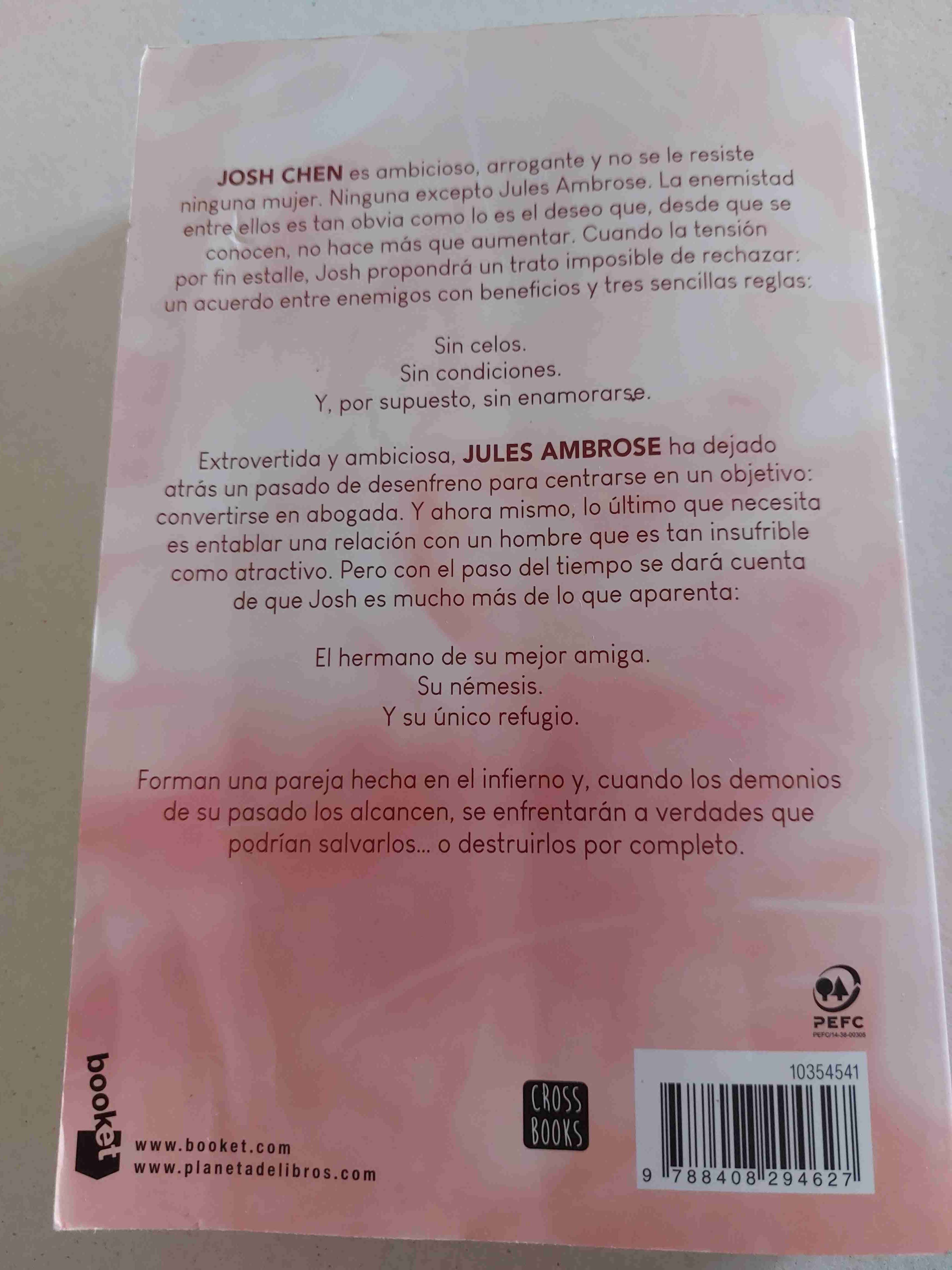 Libro 'Twisted Hate' de Ana Huang - miniatura 2