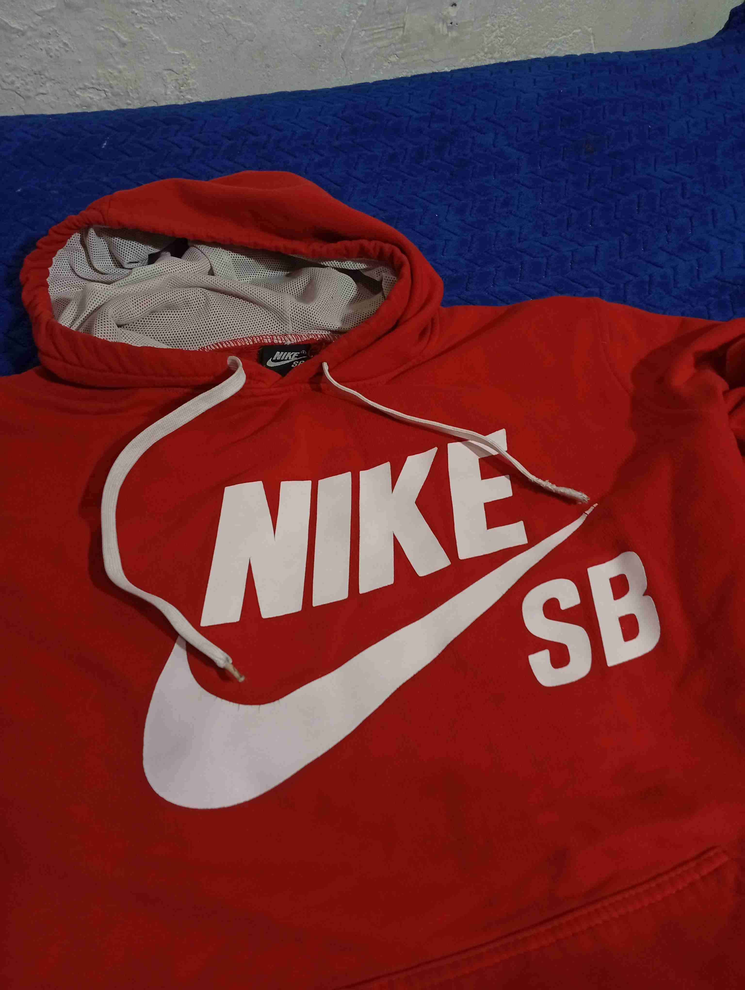 Polerón Nike SB rojo - miniatura 2