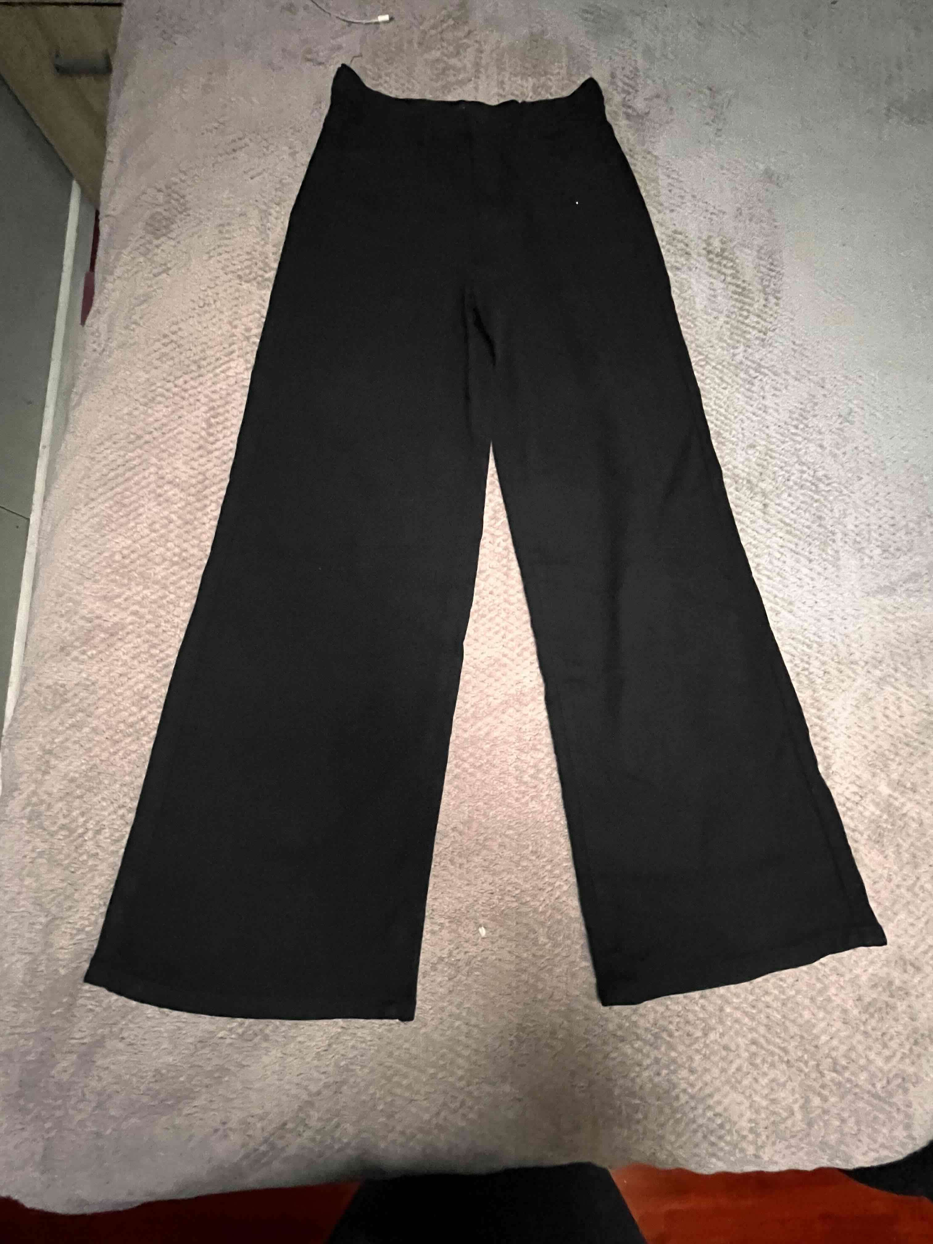 Pantalones negros anchos - miniatura 1