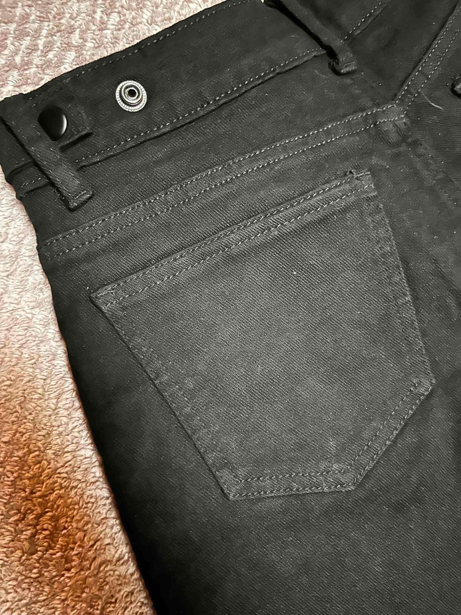 Pantalones negros anchos - miniatura 3