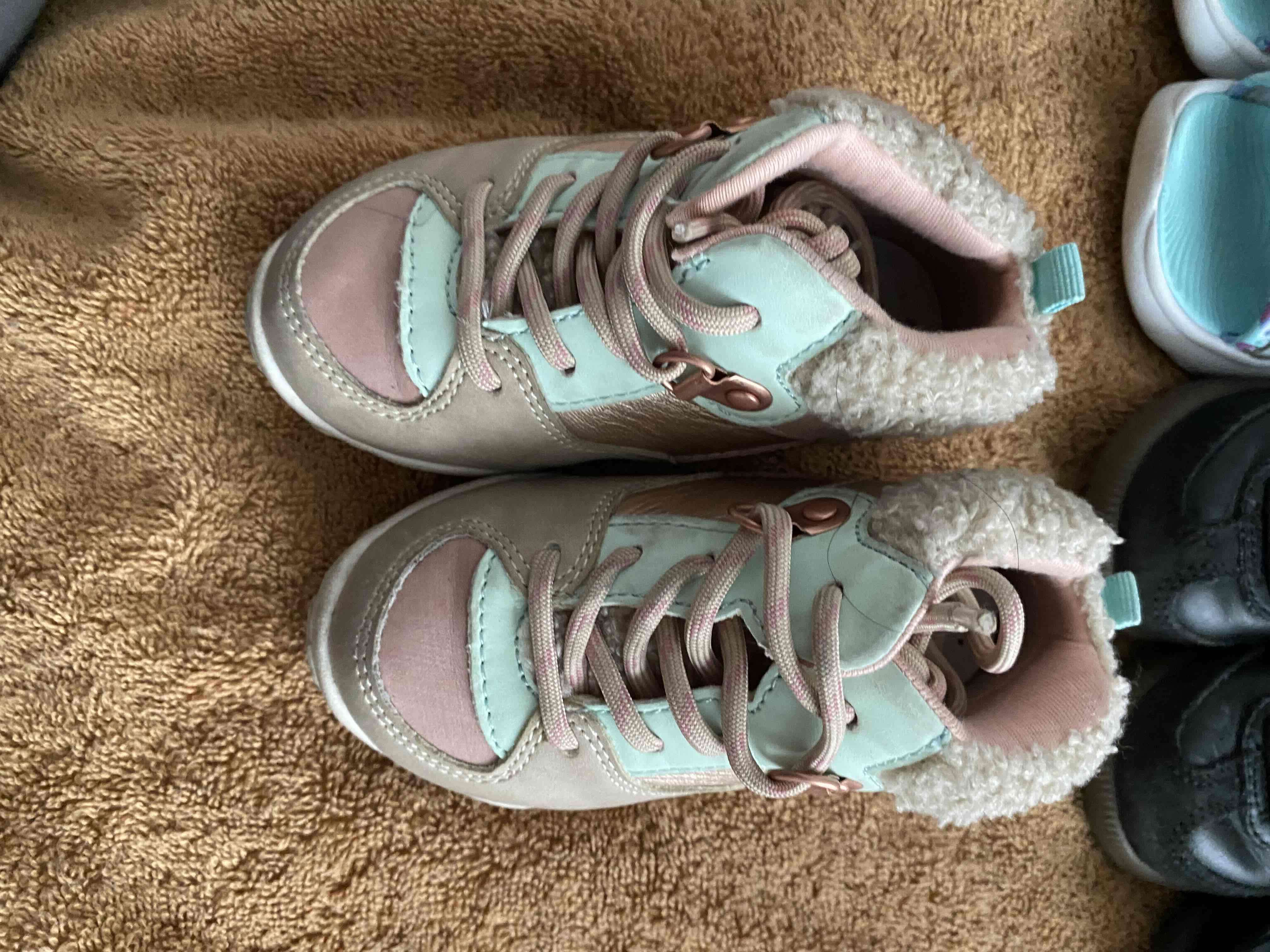 Zapatos infantiles rosados con forro - miniatura 2