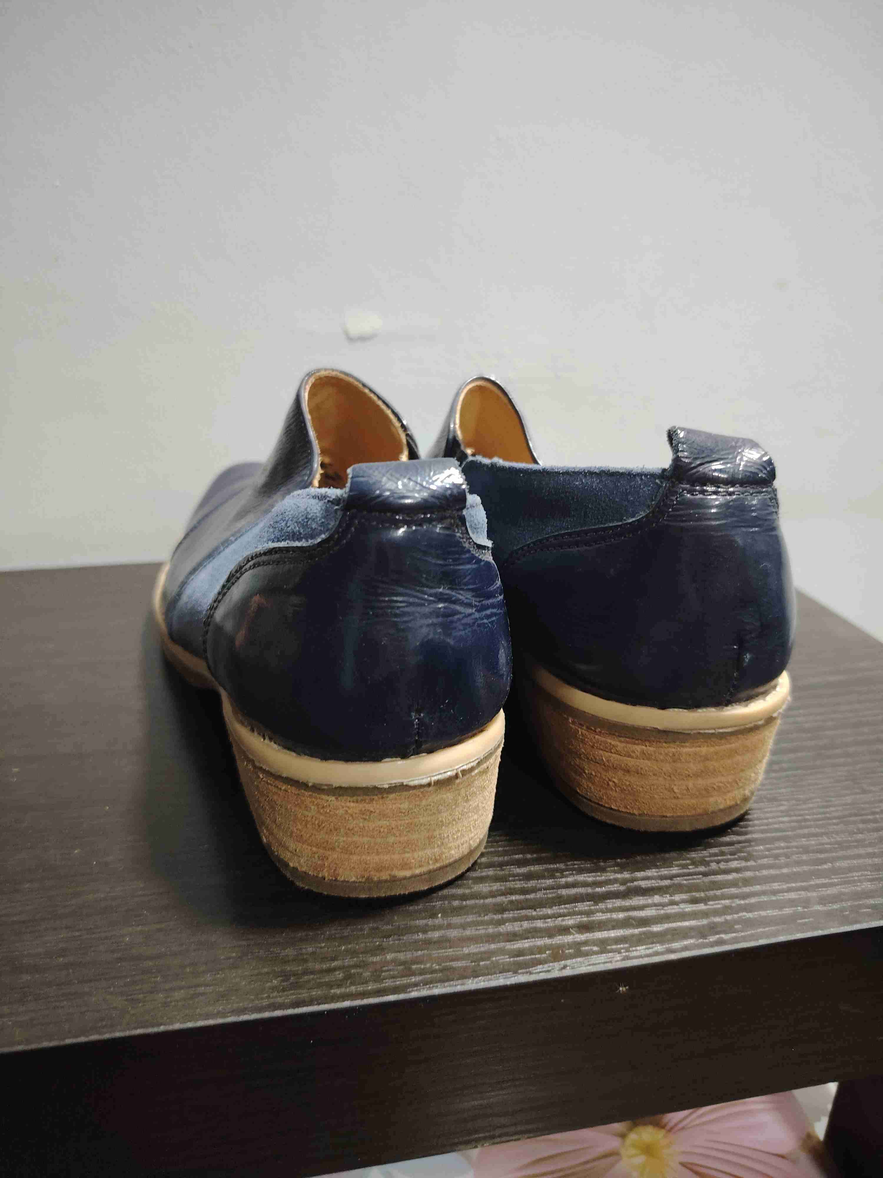 Zapatos de cuero azul oscuro - miniatura 3