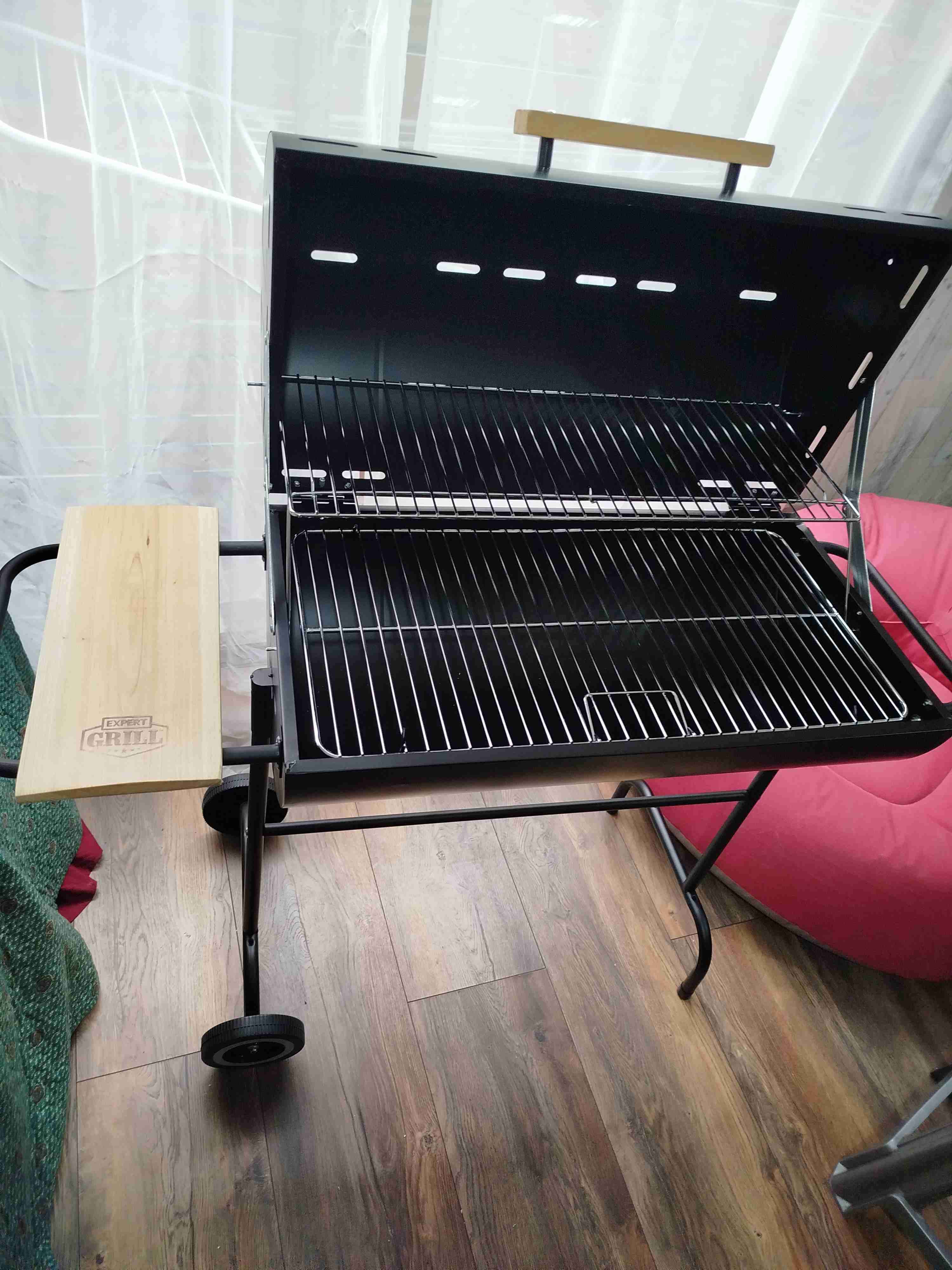 Parrilla grill doble piso con ruedas - miniatura 3