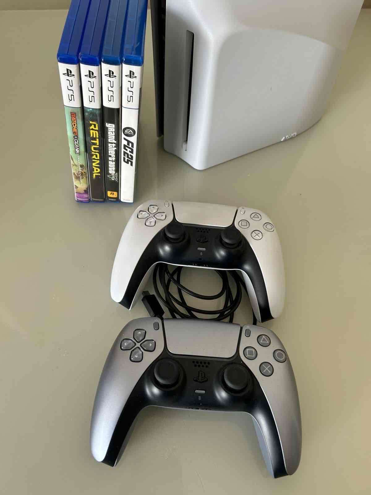 PS5 Slim Standard 1TB (con lector de discos) - miniatura 2