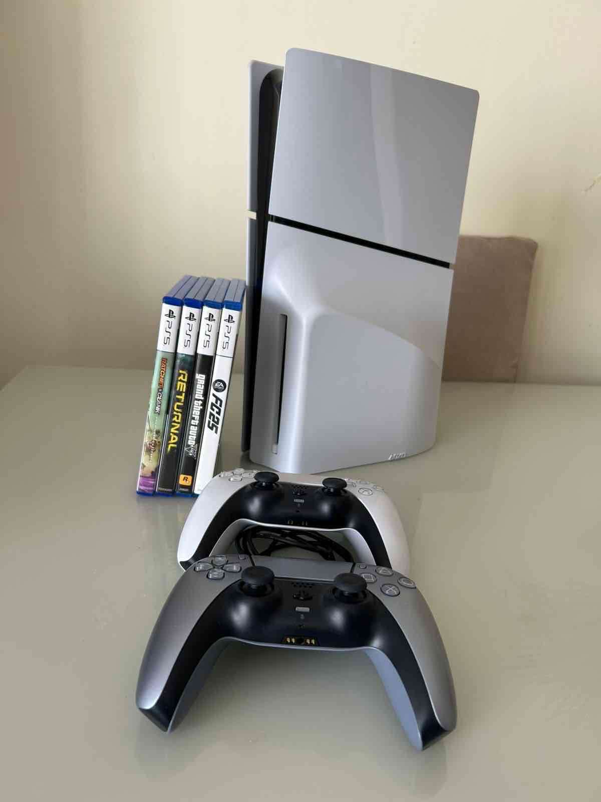 PS5 Slim Standard 1TB (con lector de discos) - miniatura 3