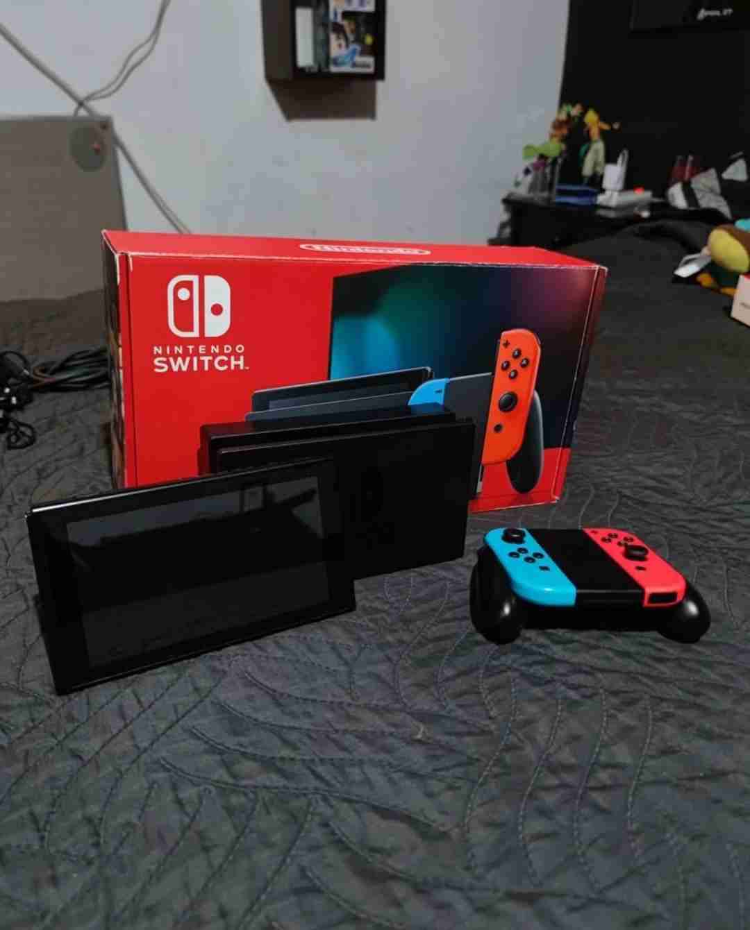 Consola Nintendo Switch con juego FC 25 - miniatura 2