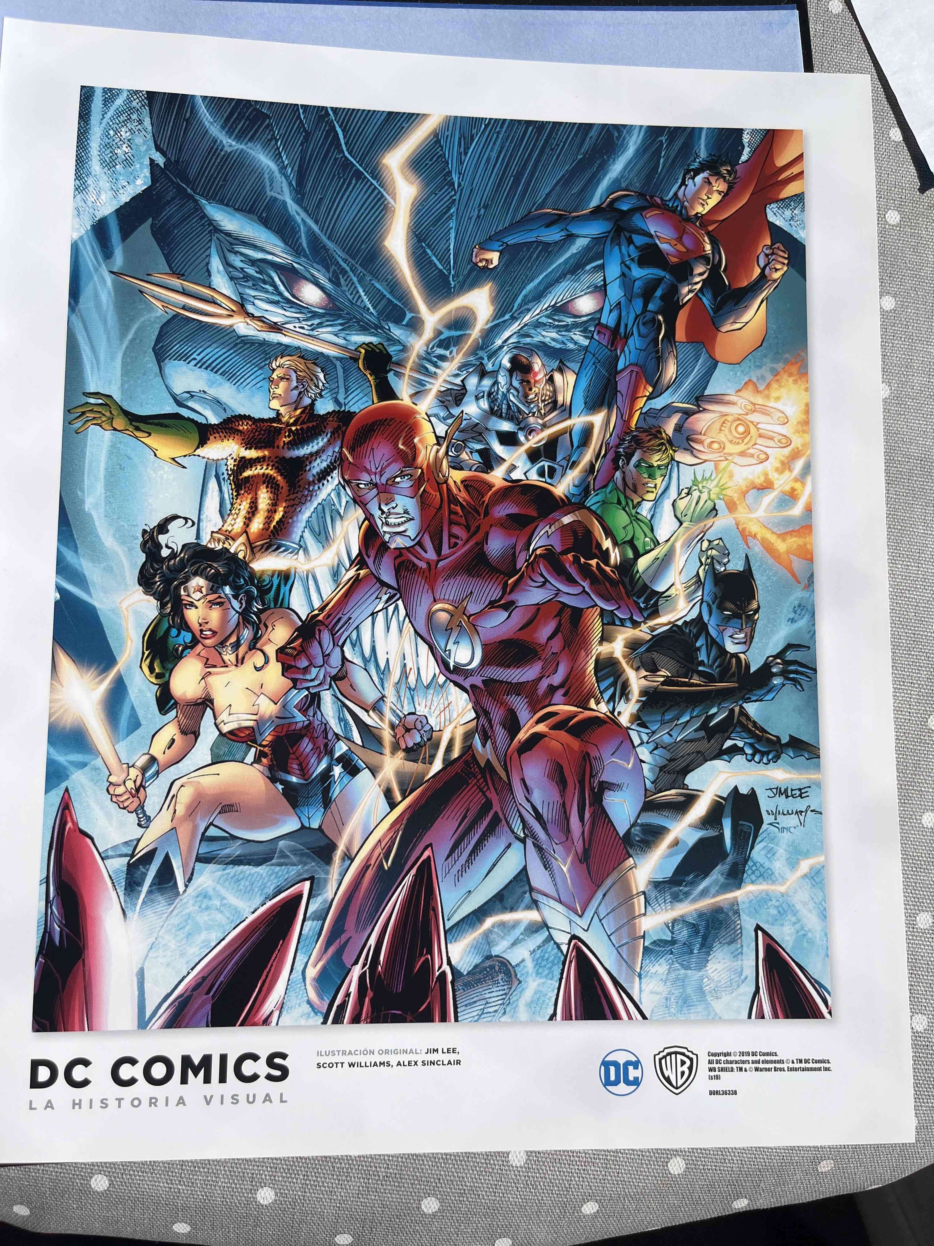 Libro DC Comics La Edad Moderna - miniatura 3