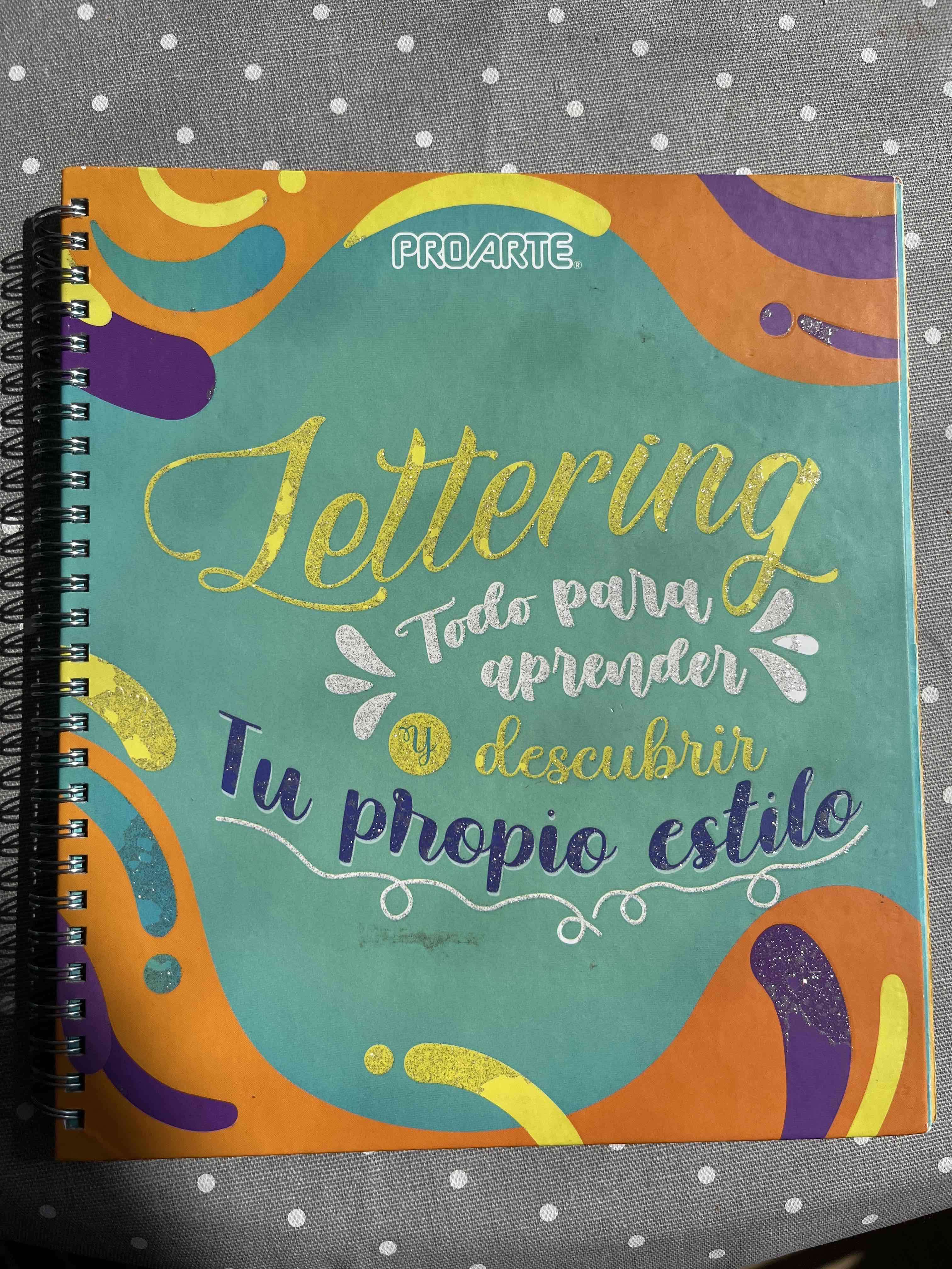 Cuaderno Proarte para lettering