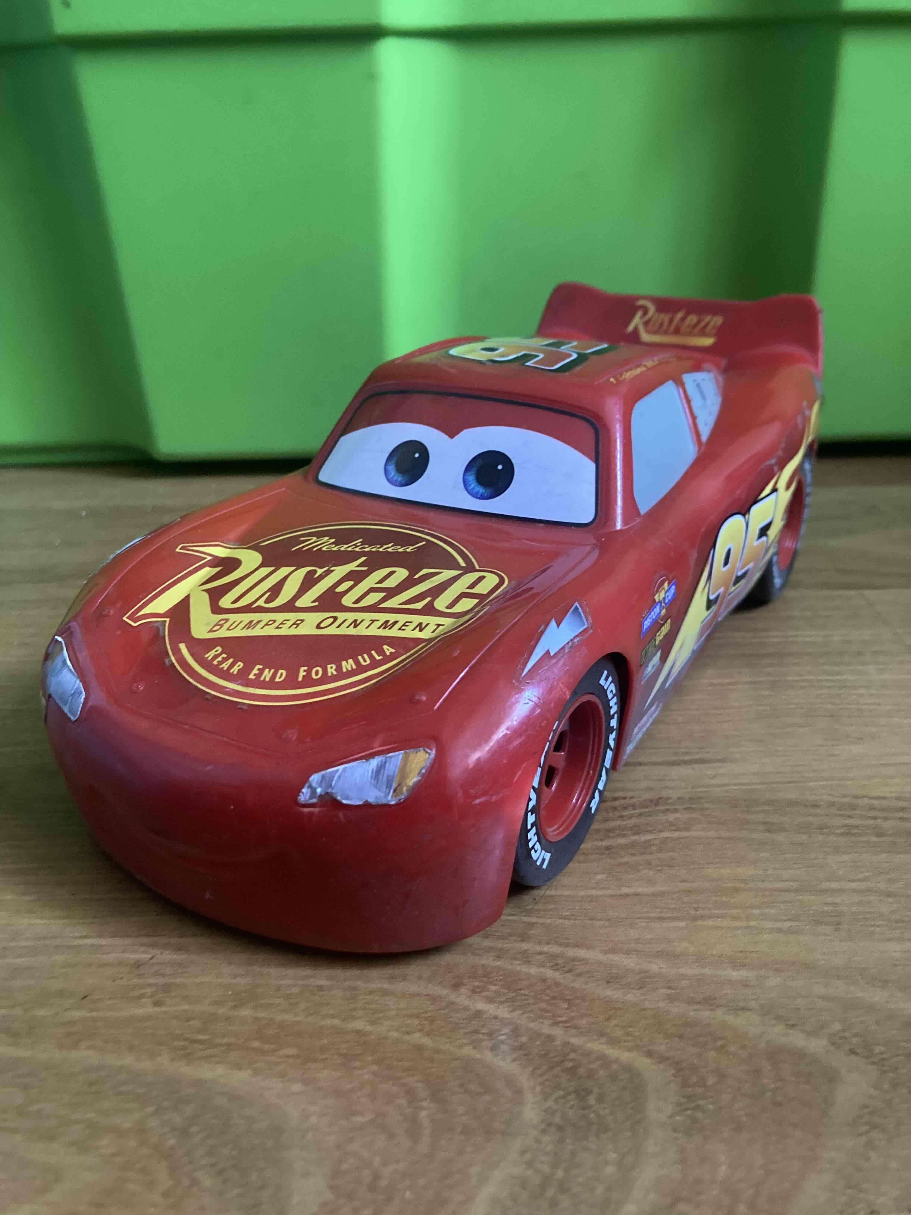 Auto de juguete Rayo McQueen - miniatura 2