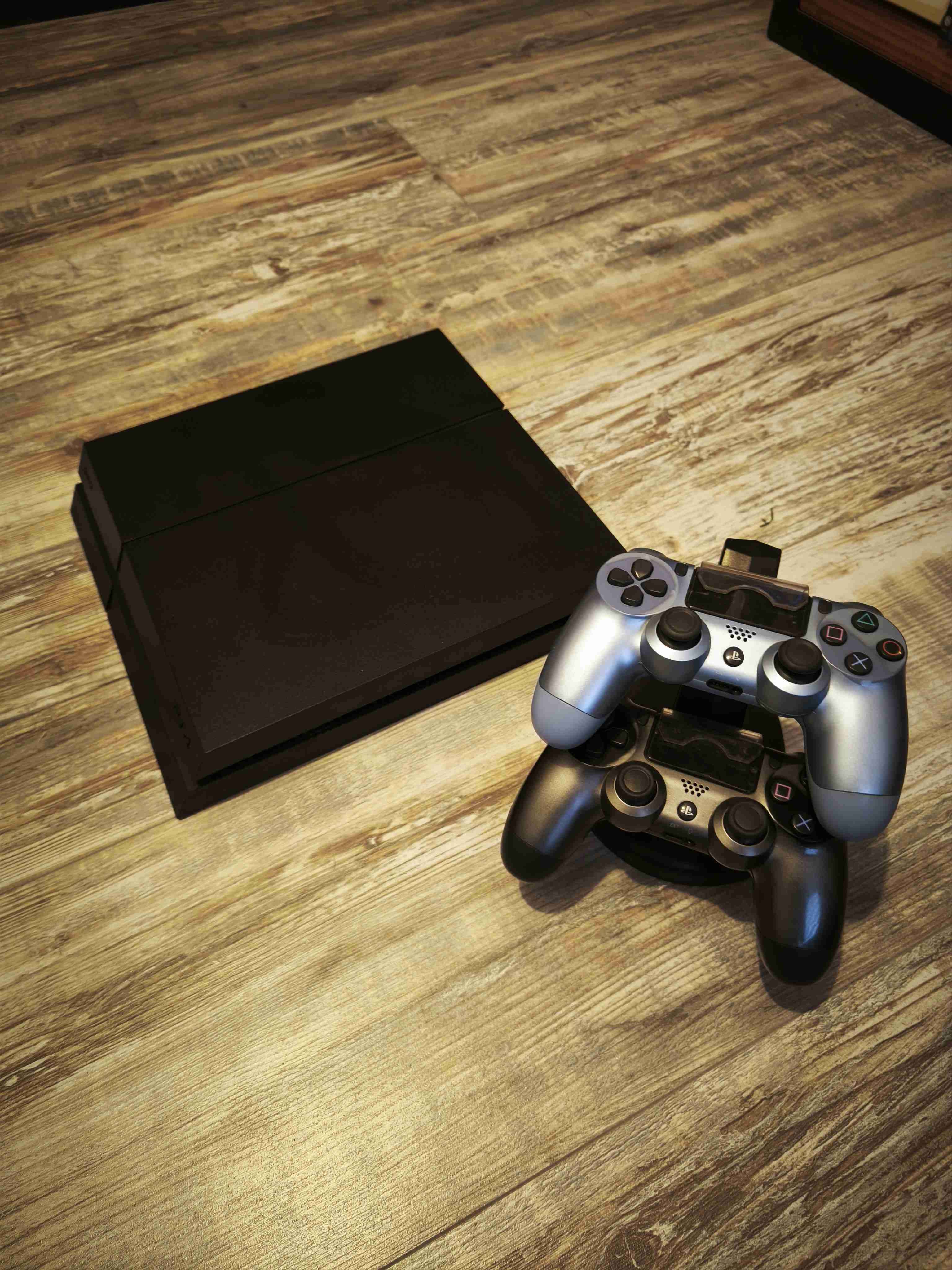 Consola PS4 con juegos - miniatura 5