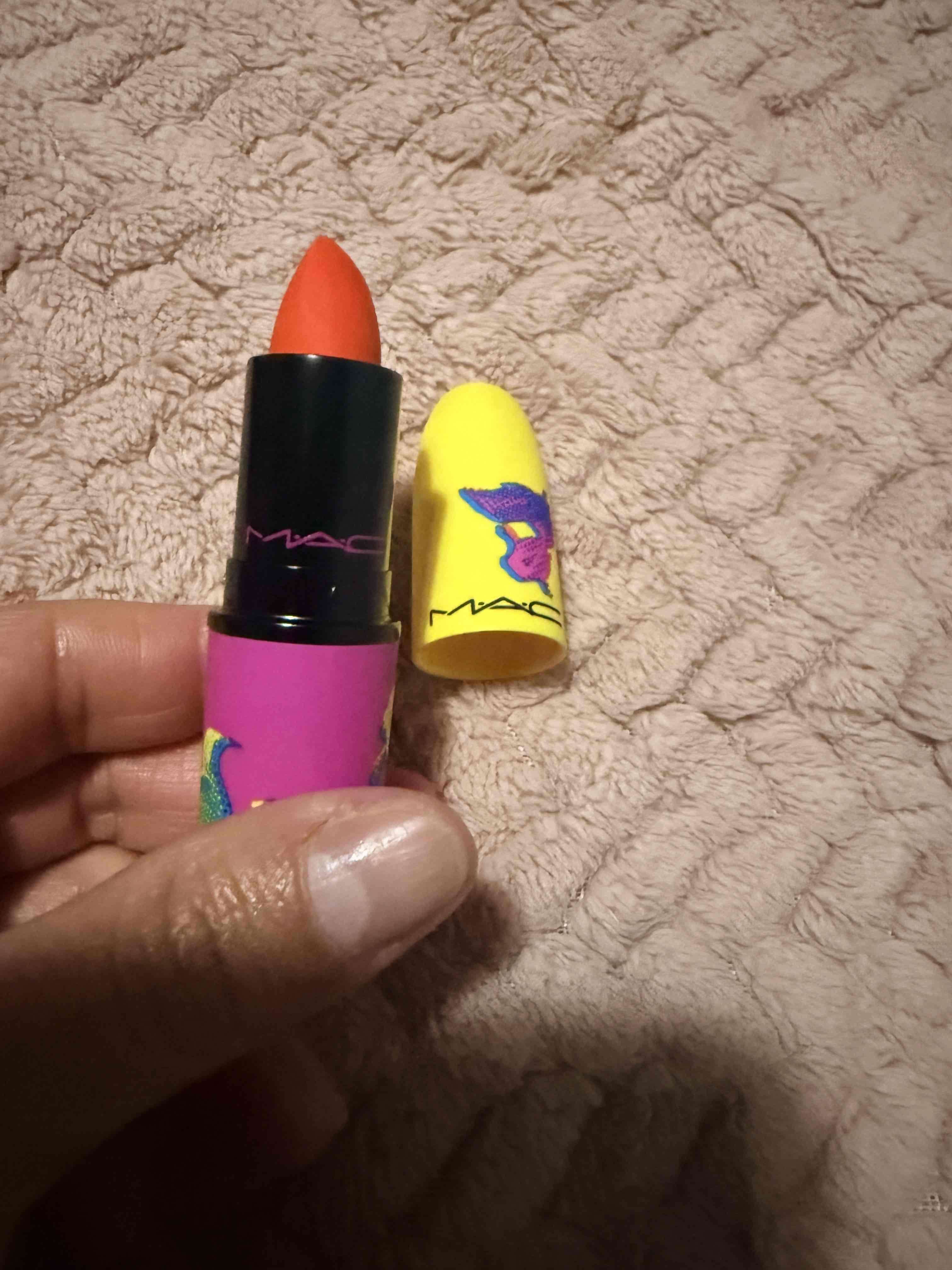 Labial MAC edición año nuevo lunar - miniatura 1
