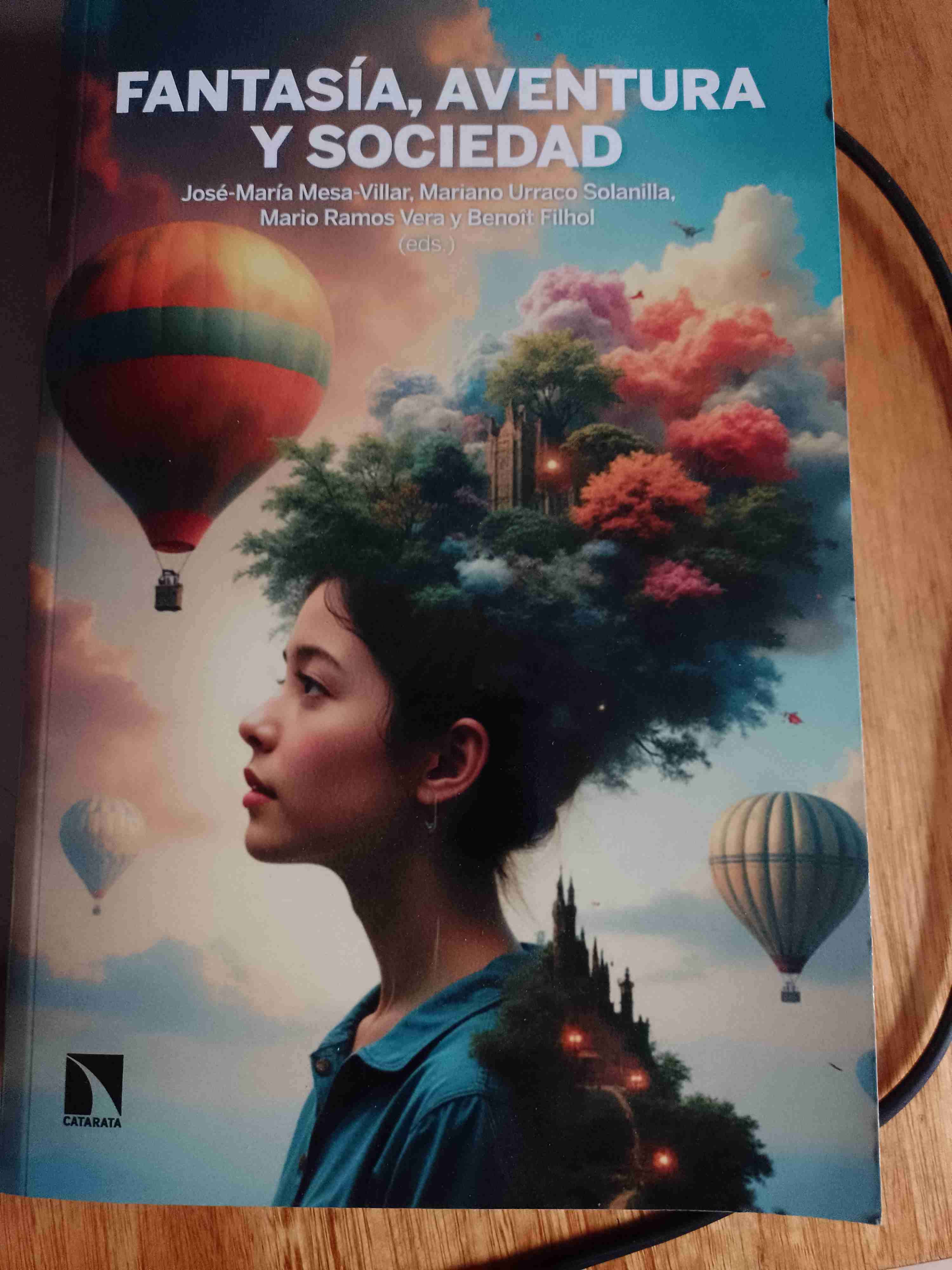 Libro Fantasía, Aventura y Sociedad