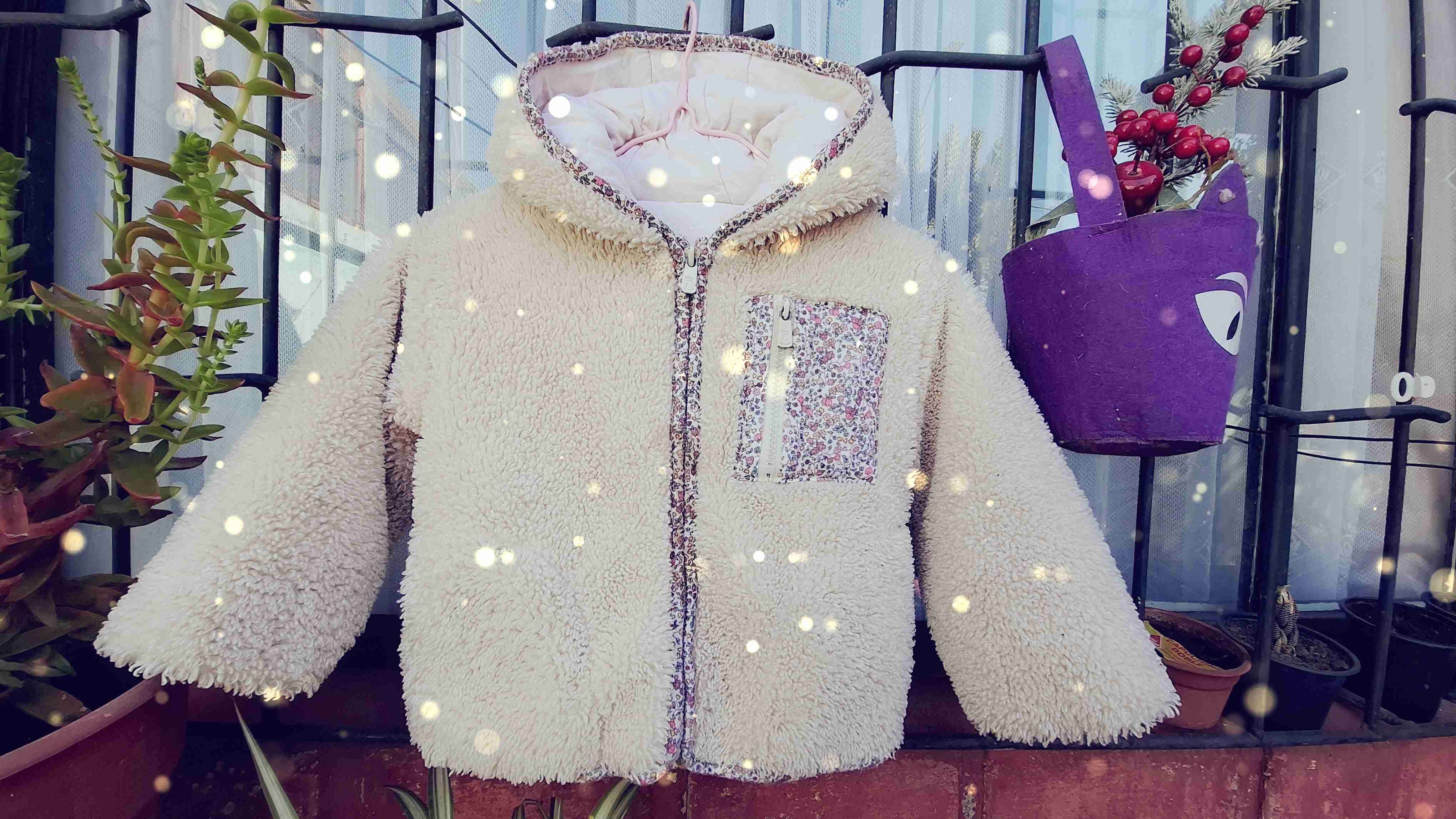 Chaqueta peluda beige para niños - miniatura 2