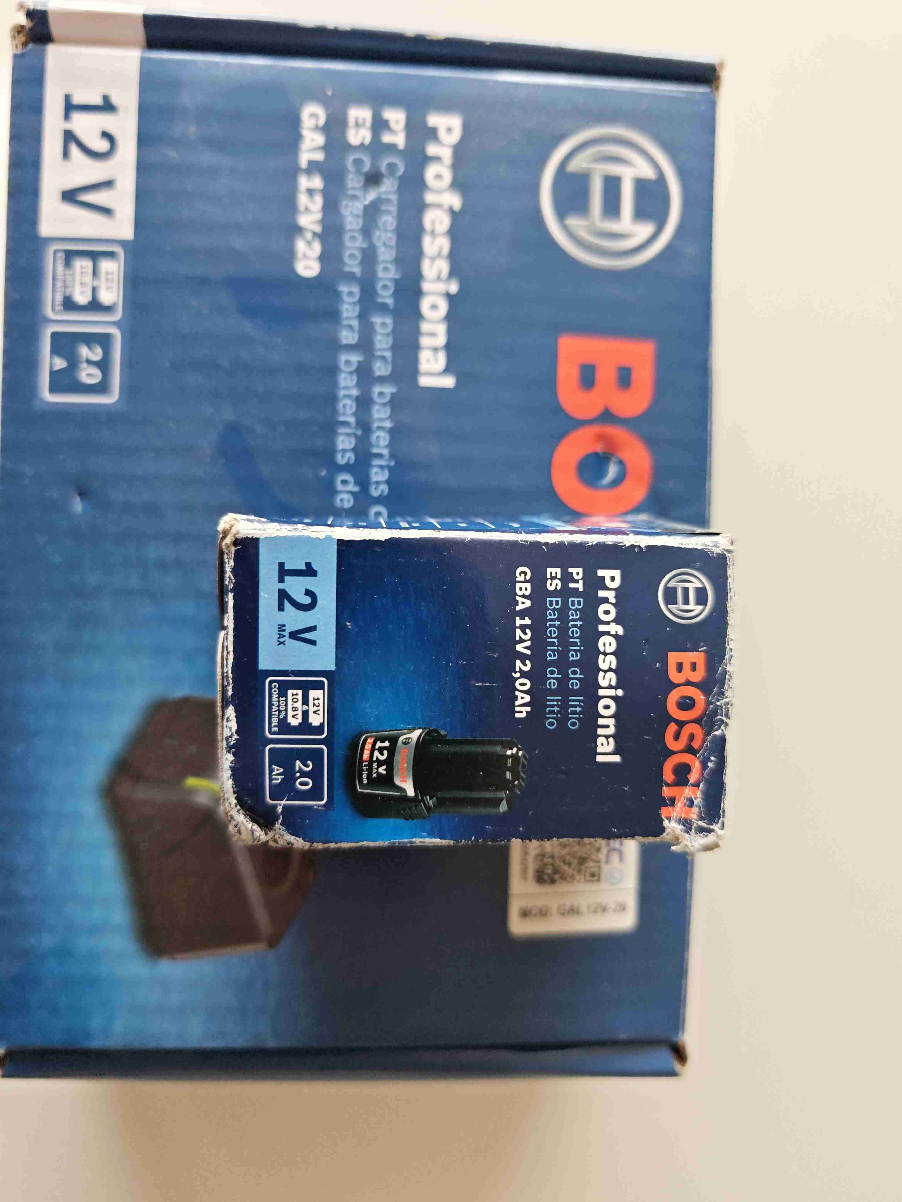 Cargador 12v+ batería 12V Bosch - miniatura 6