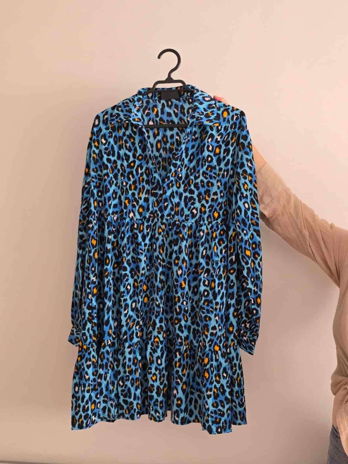 Vestido estampado animal print azul