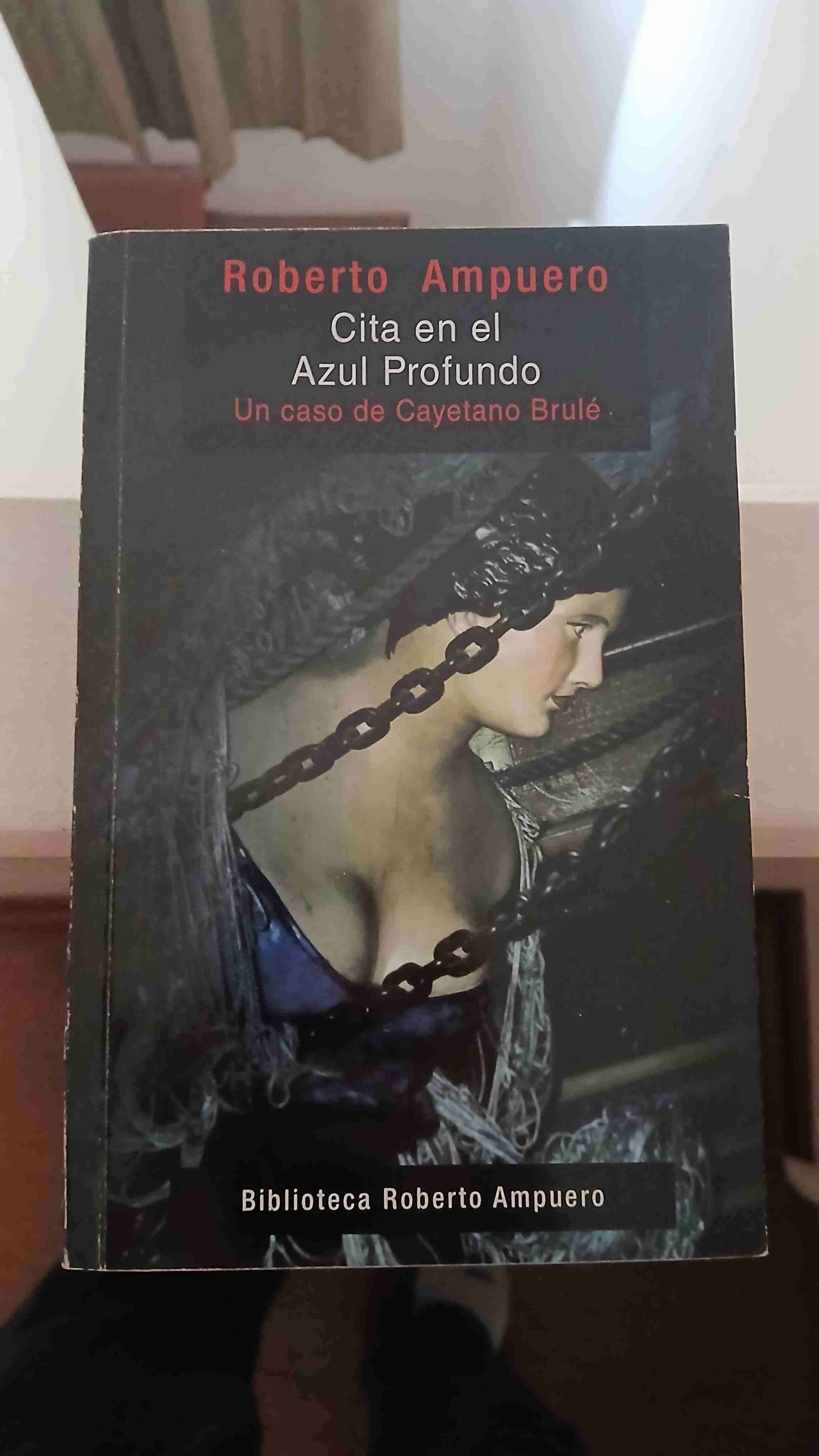 Colección de libros de Roberto Ampuero - miniatura 2