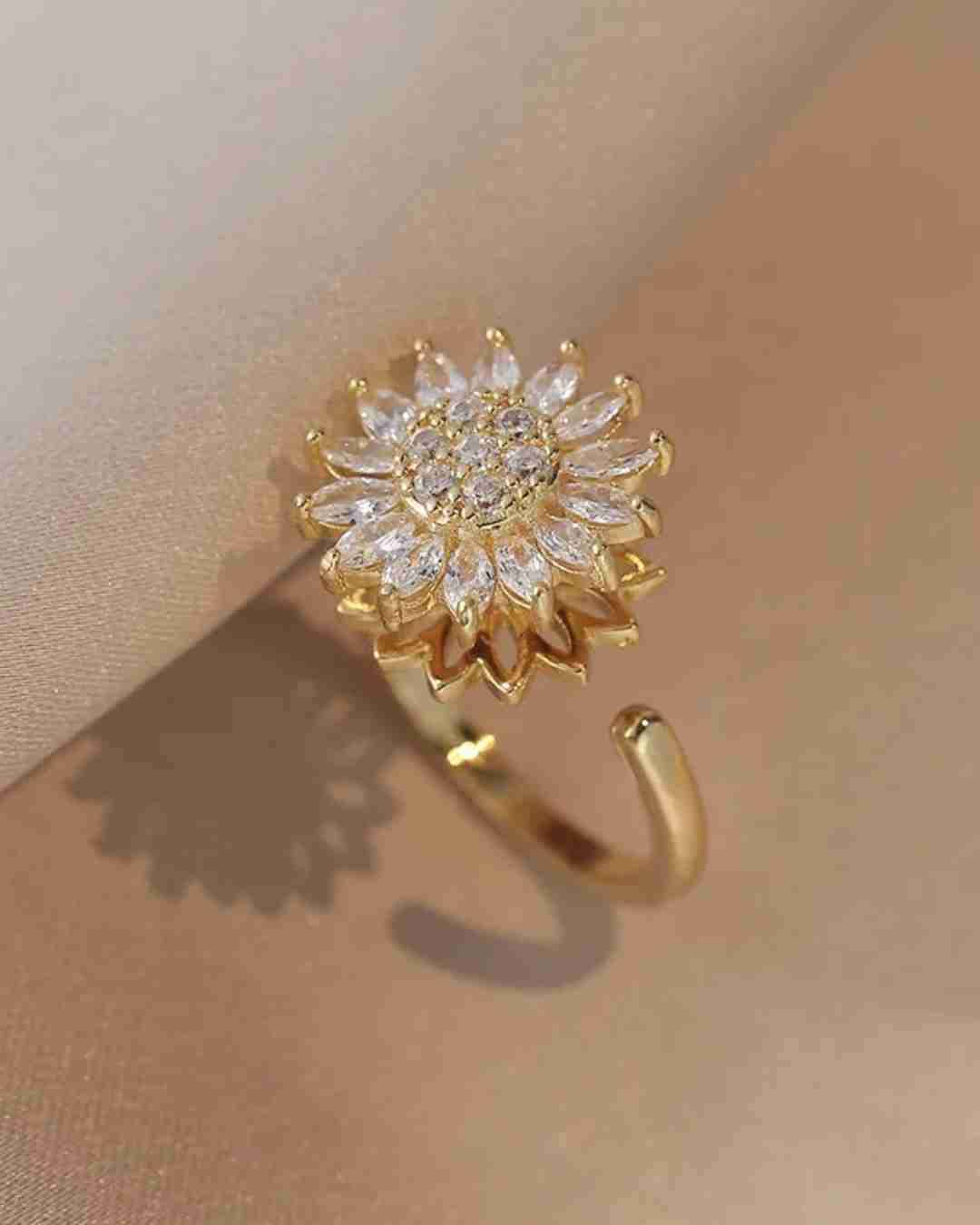 Conjunto de joyas doradas - miniatura 3