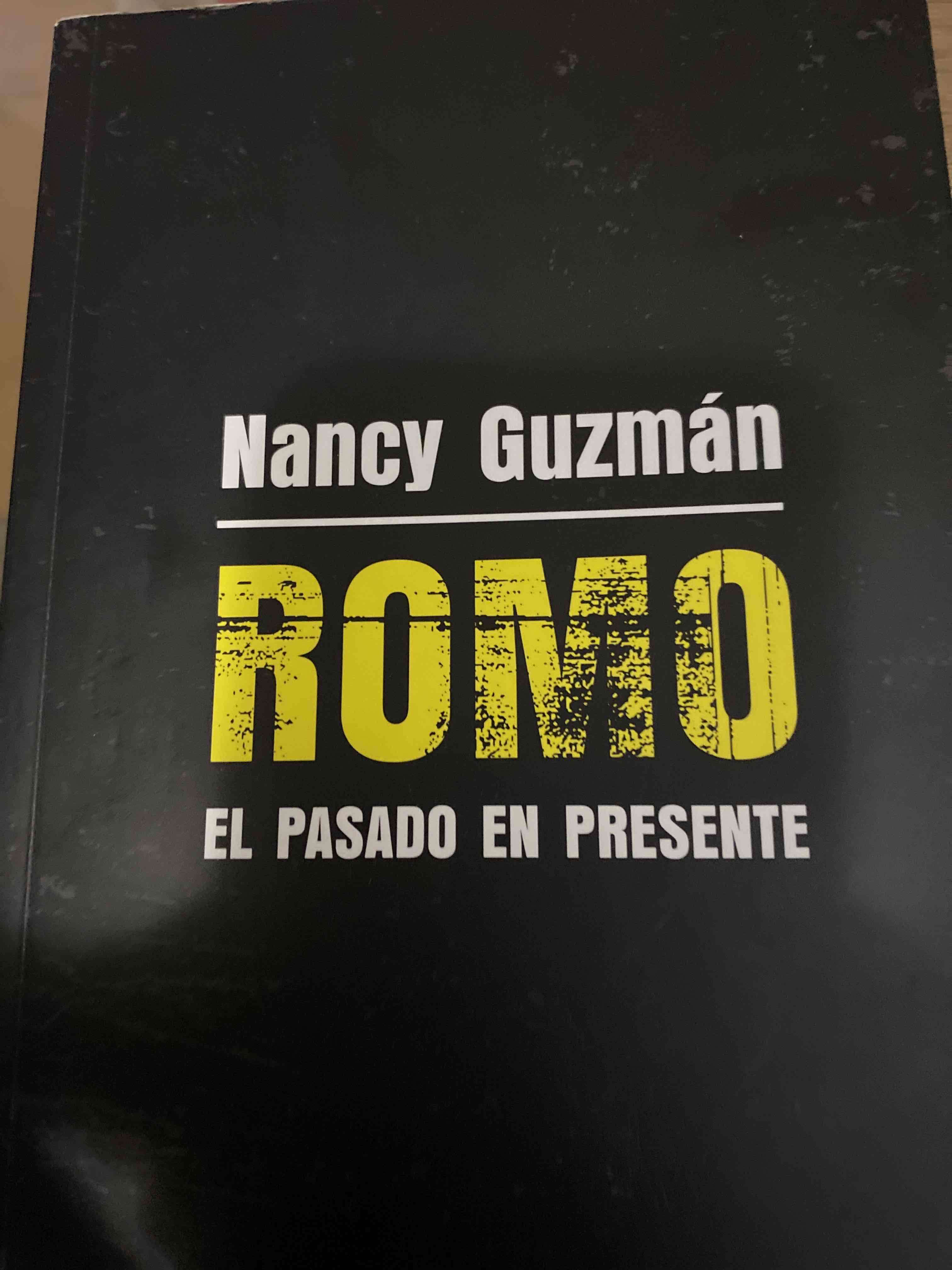 Libro 'ROMO' de Nancy Guzmán