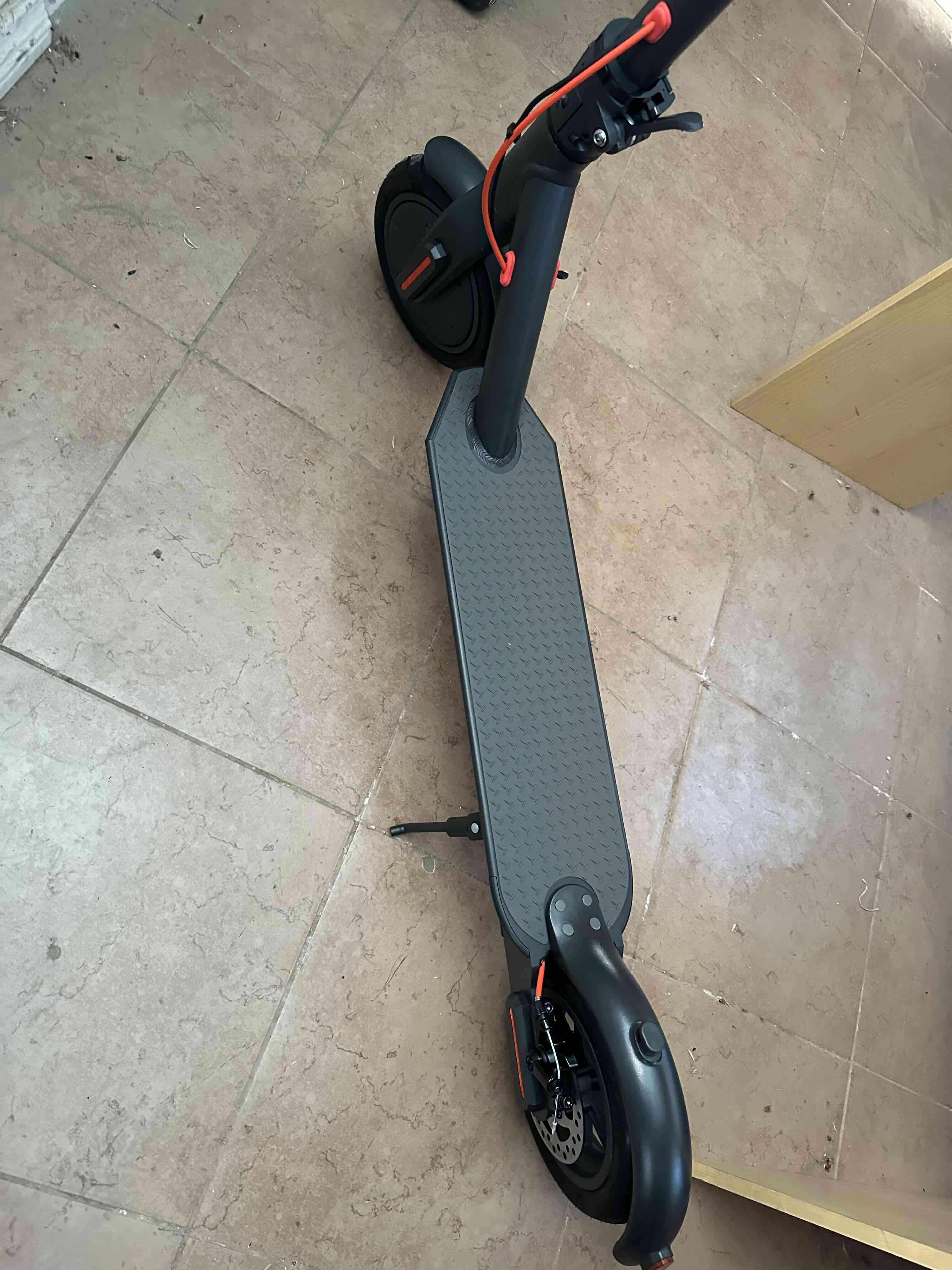 Scooter eléctrico plegable - miniatura 3