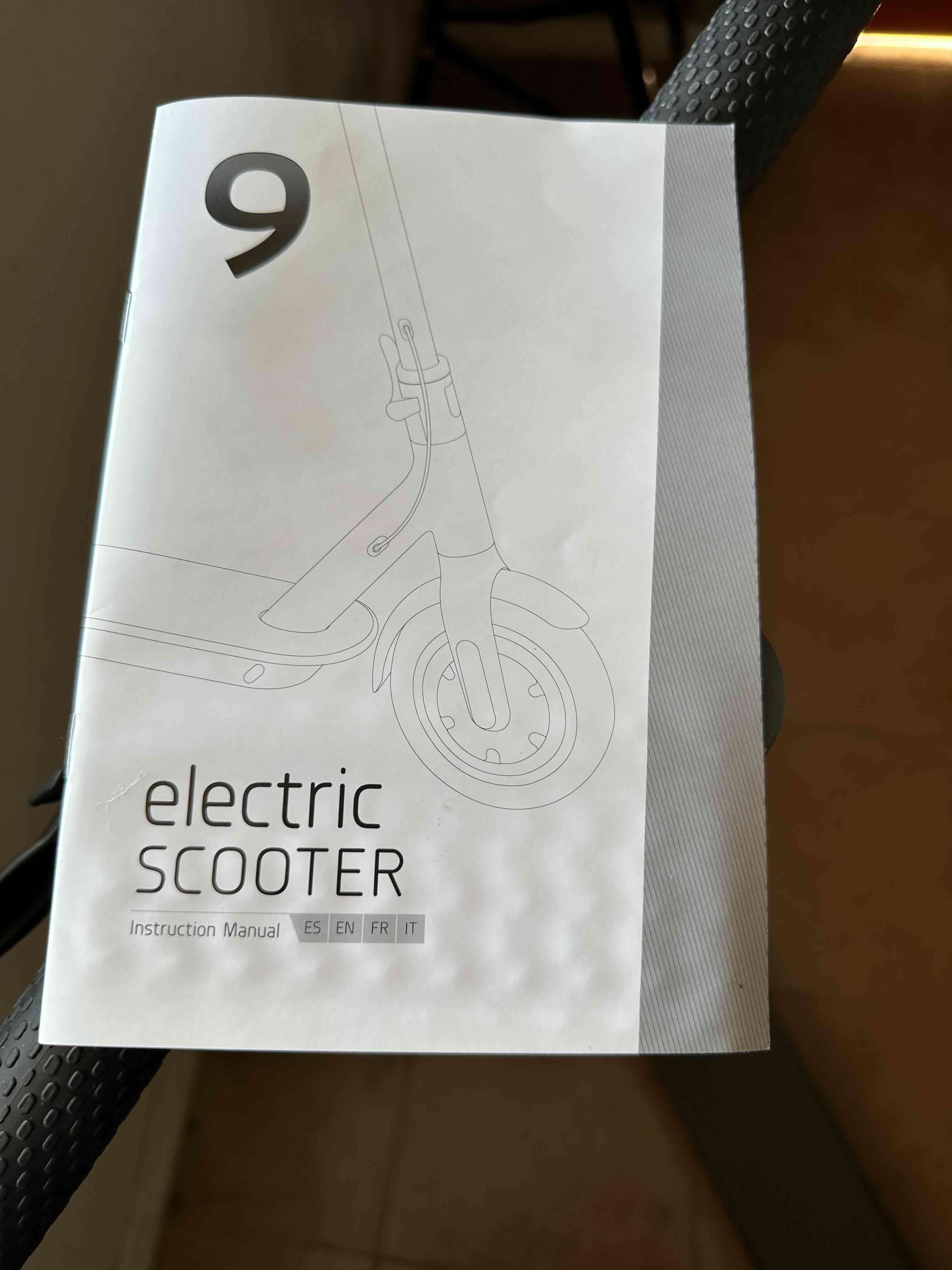 Scooter eléctrico plegable - miniatura 4