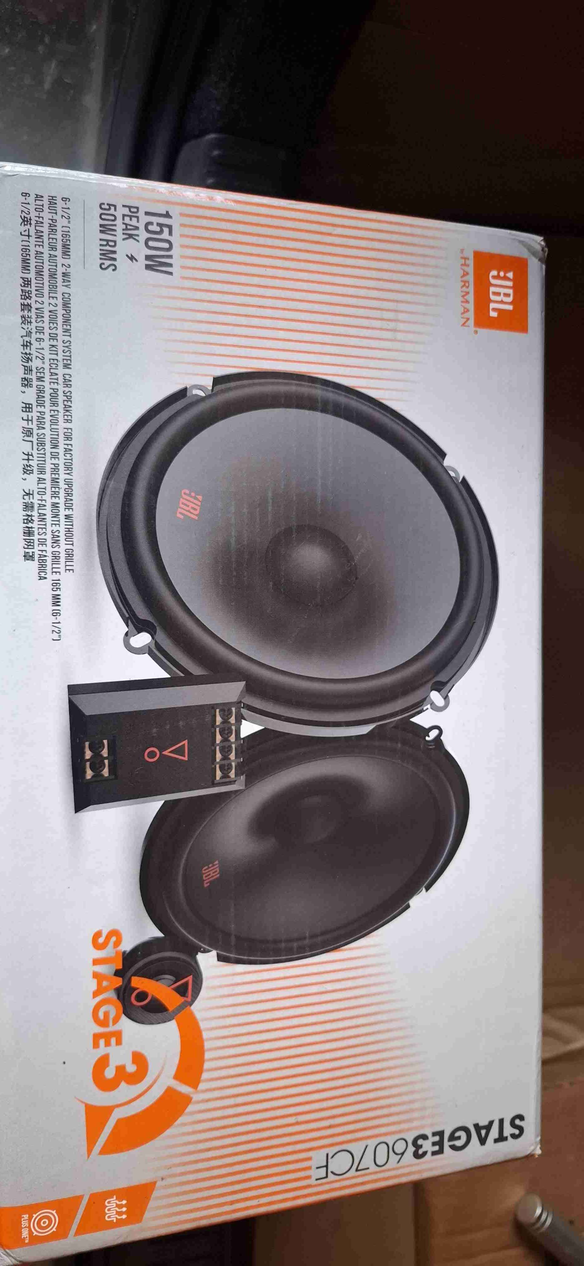Parlantes JBL Stage 3 607C