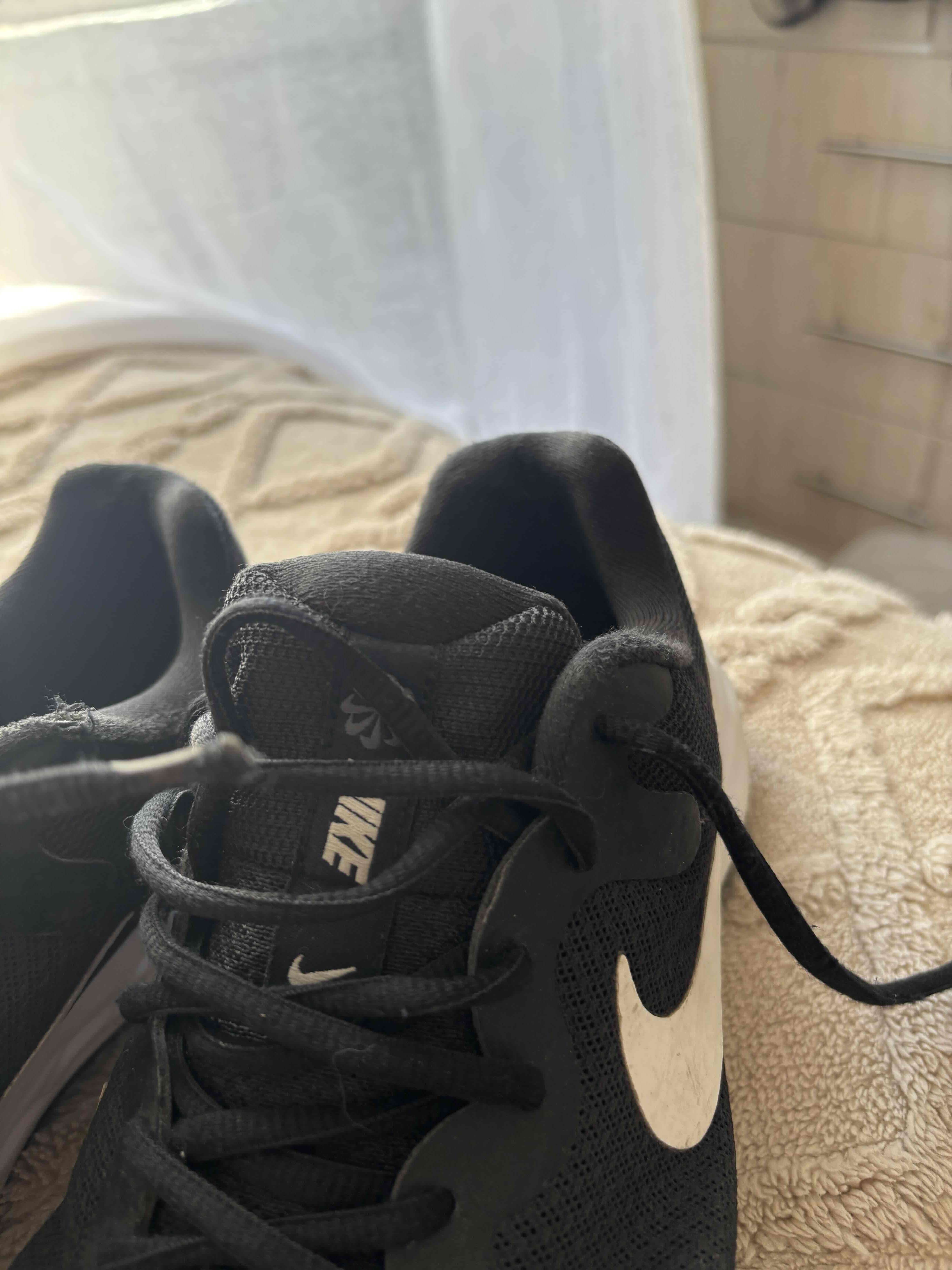 Zapatillas 39 deportivas negras Nike - miniatura 2