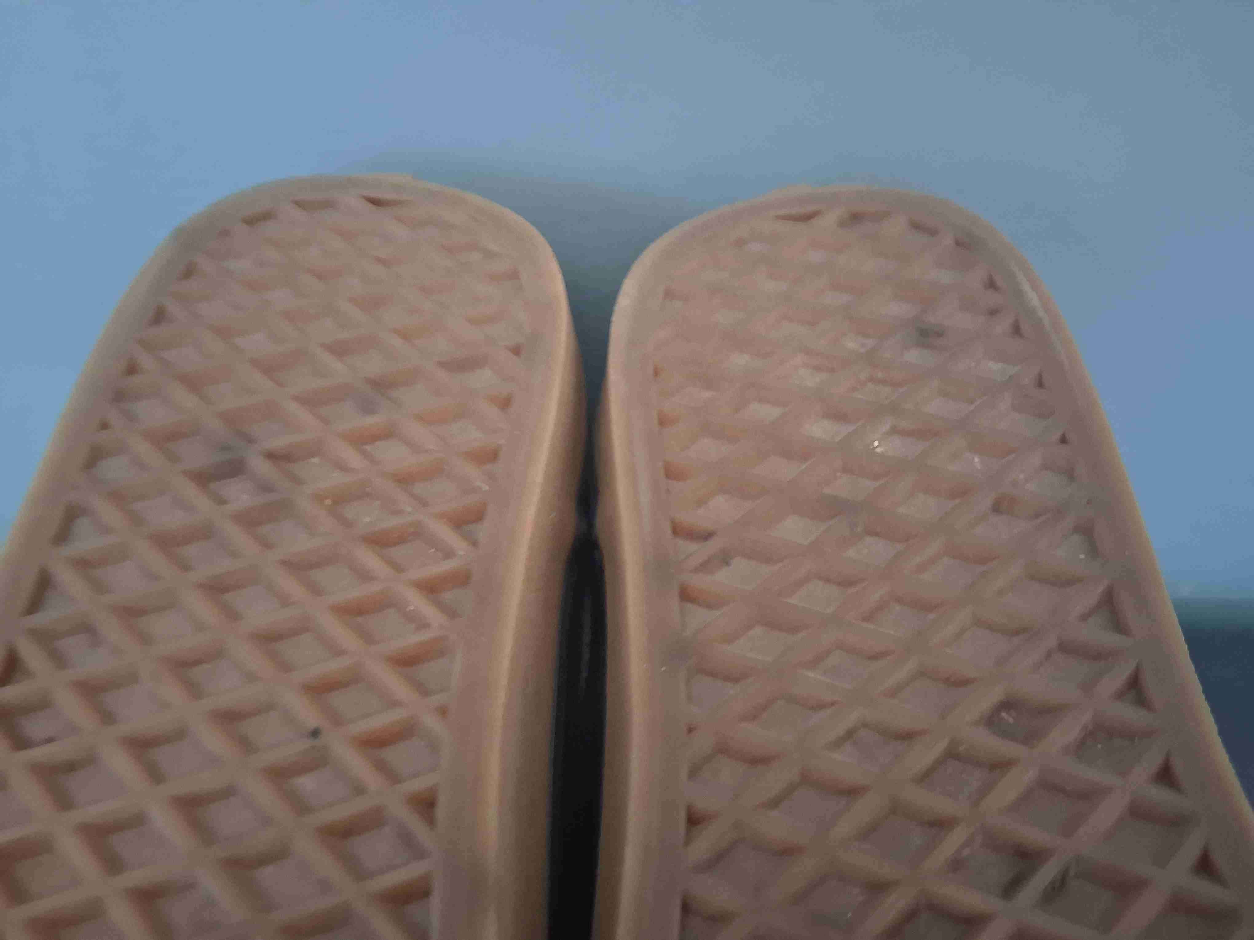 Zapatillas negras Vans clásicas - miniatura 4