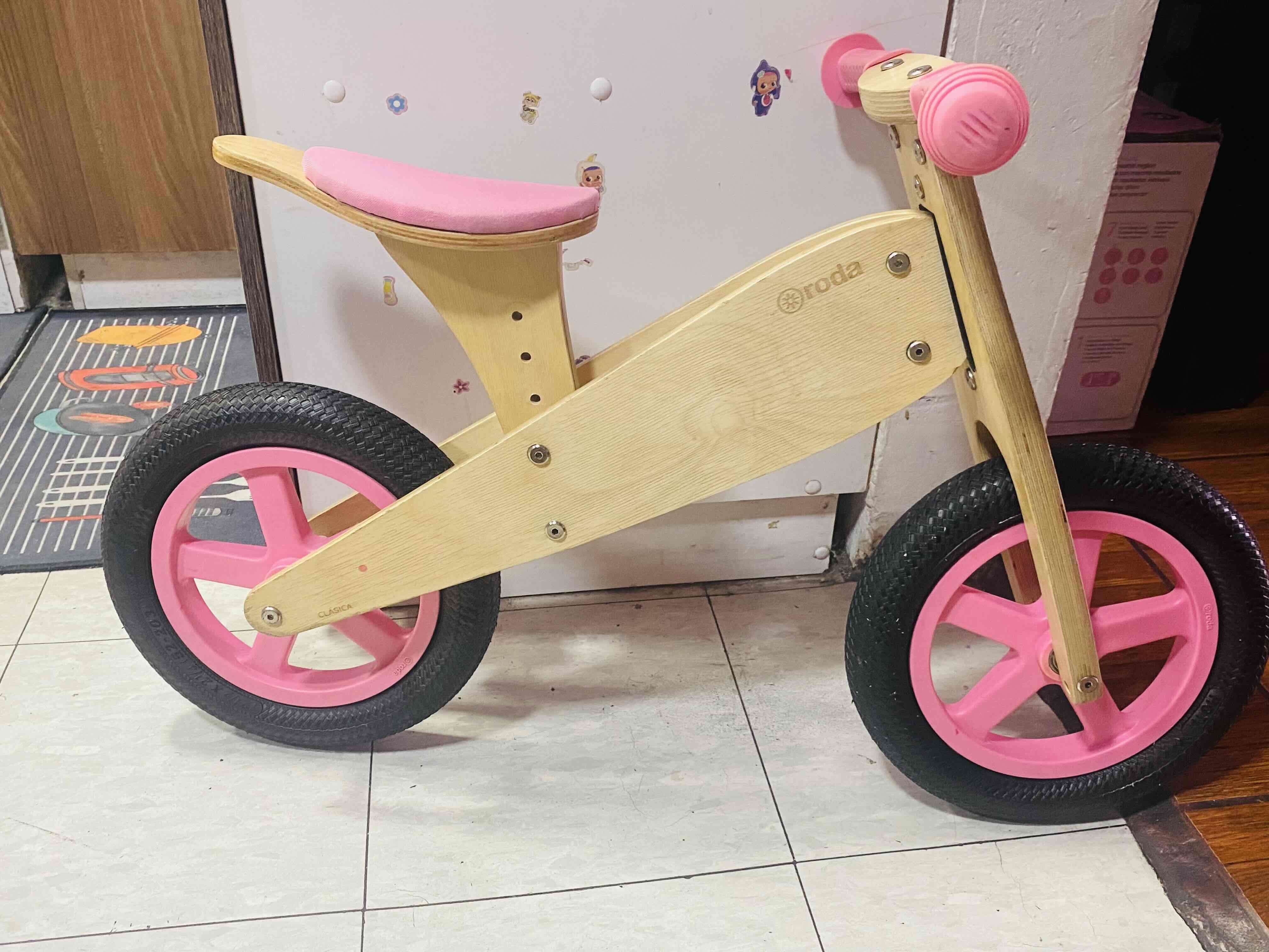 Bicicleta de equilibrio de madera - miniatura 5