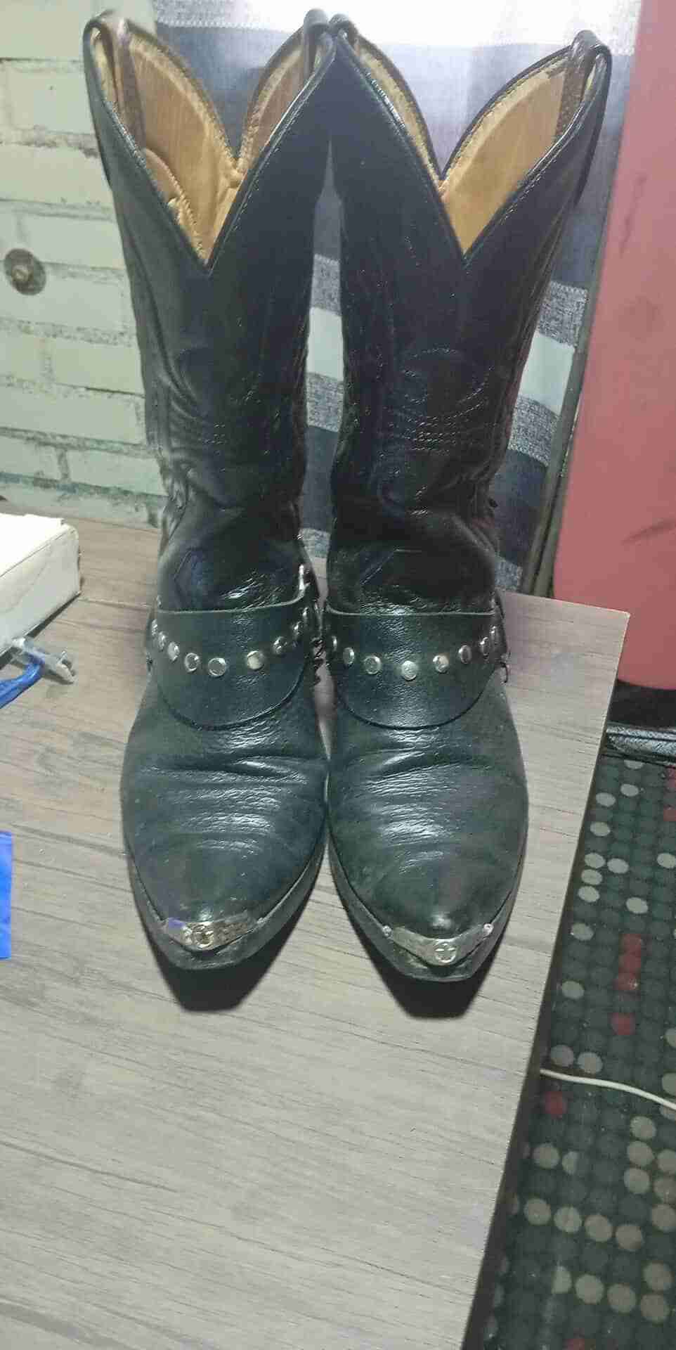 Botas vaqueras negras con adornos - miniatura 2