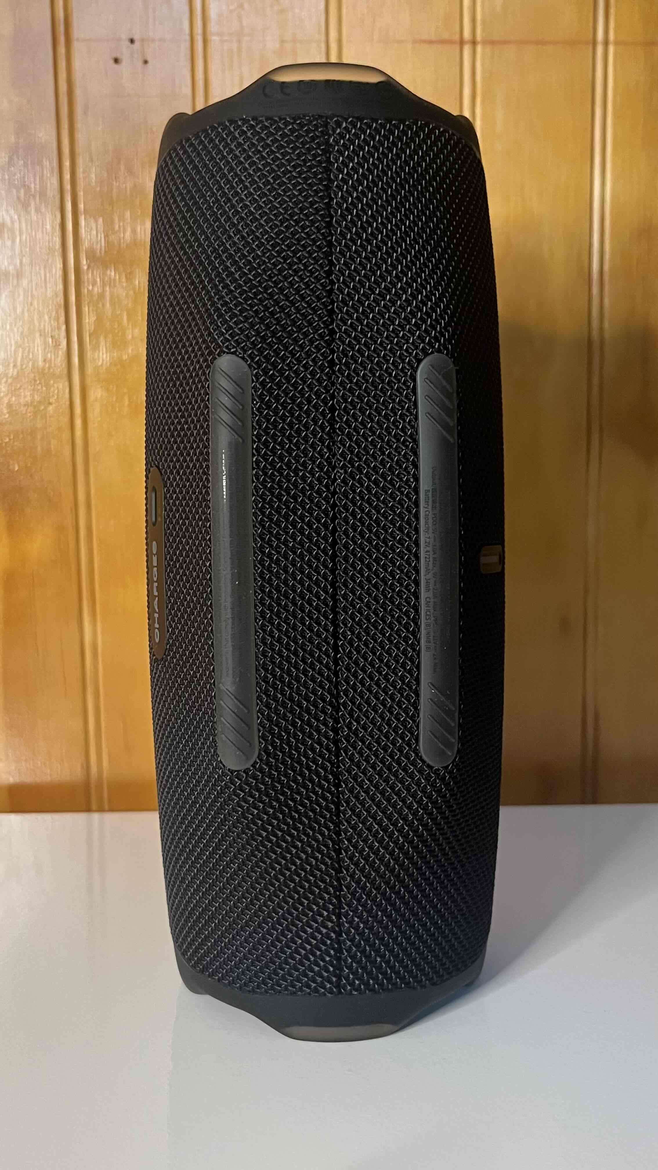 Parlante JBL charge 6 - miniatura 4