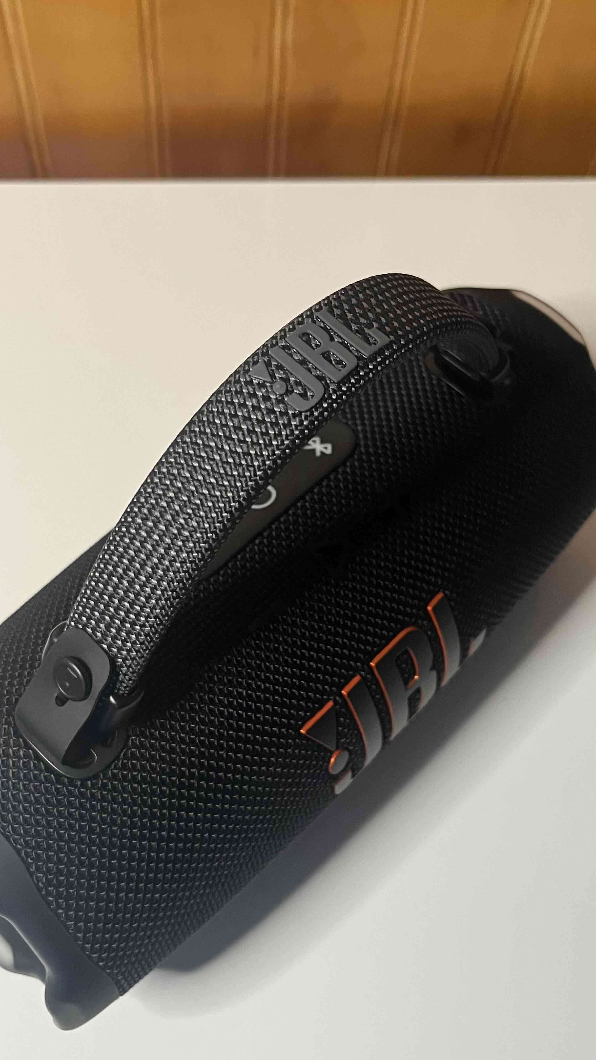 Parlante JBL charge 6 - miniatura 5
