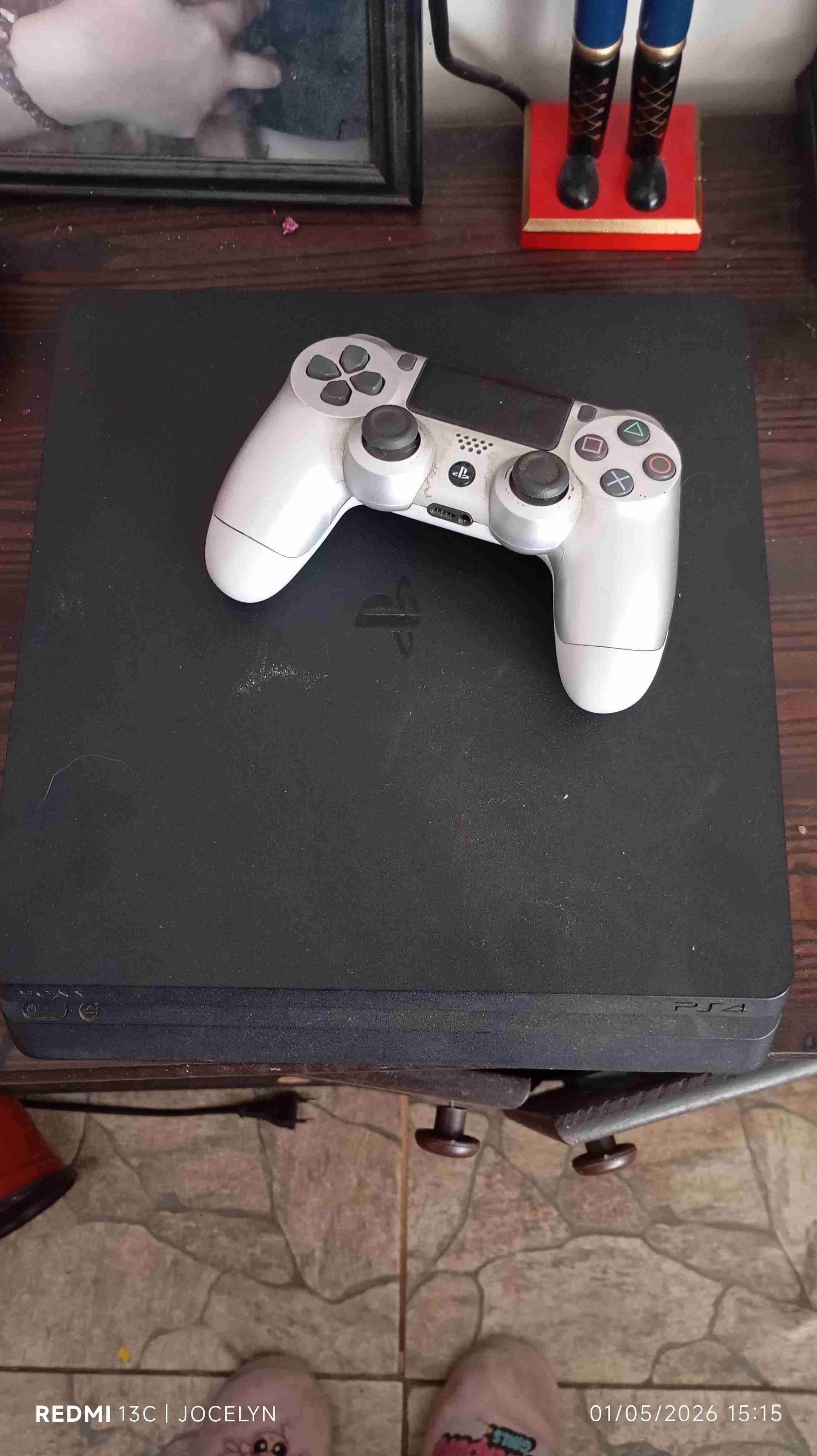 Consola Playstation 4 Slim 1tera - miniatura 1