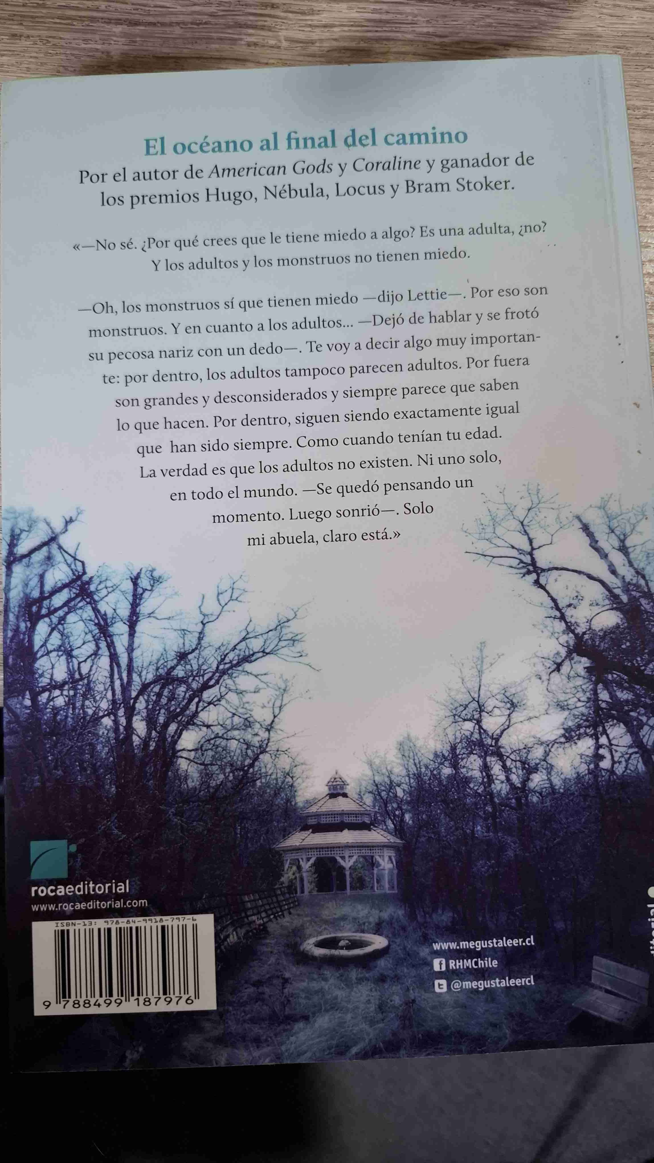 Libro 'El océano al final del camino' - miniatura 2