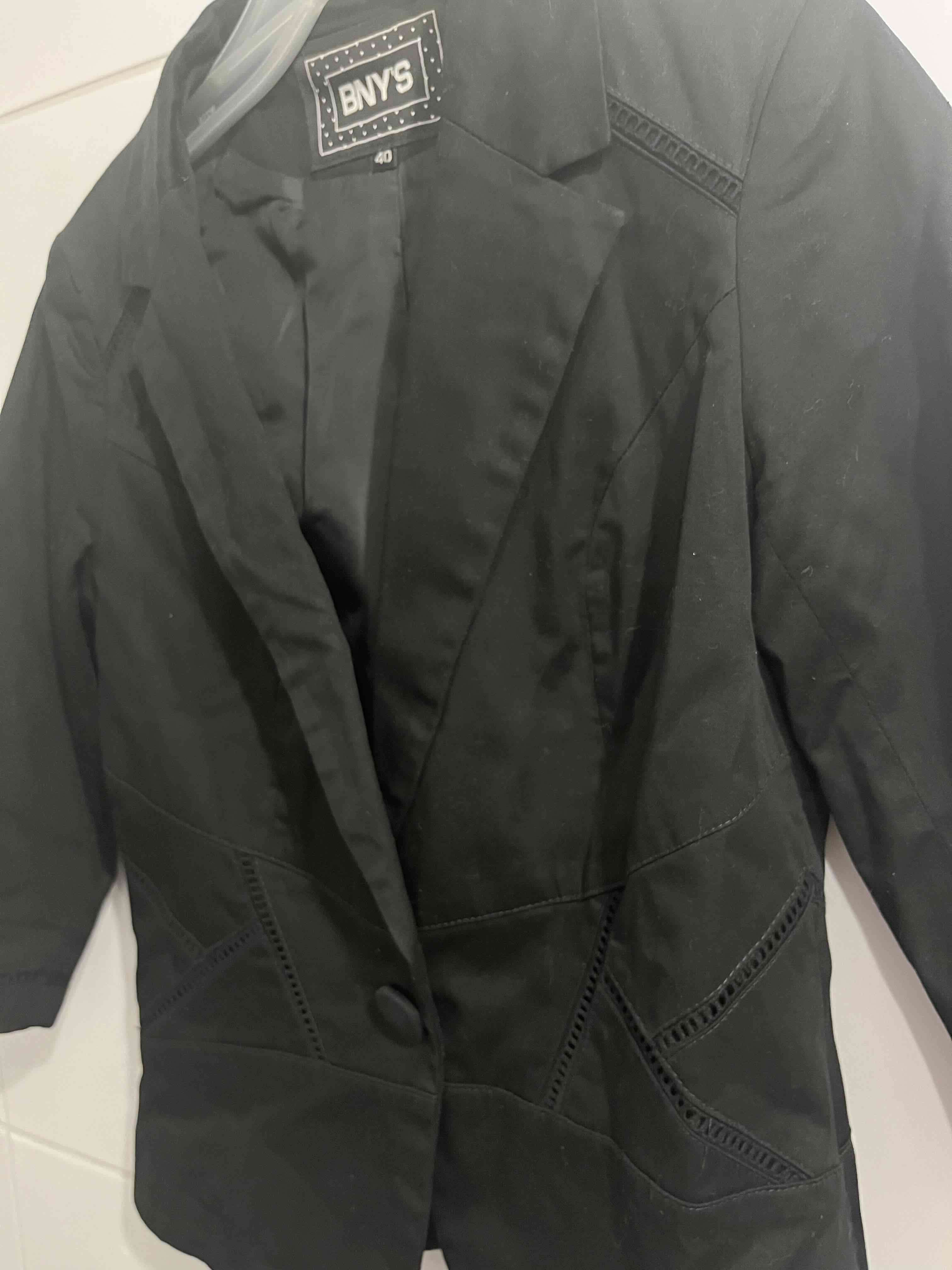 Blazer negro para mujer BNYS - miniatura 3