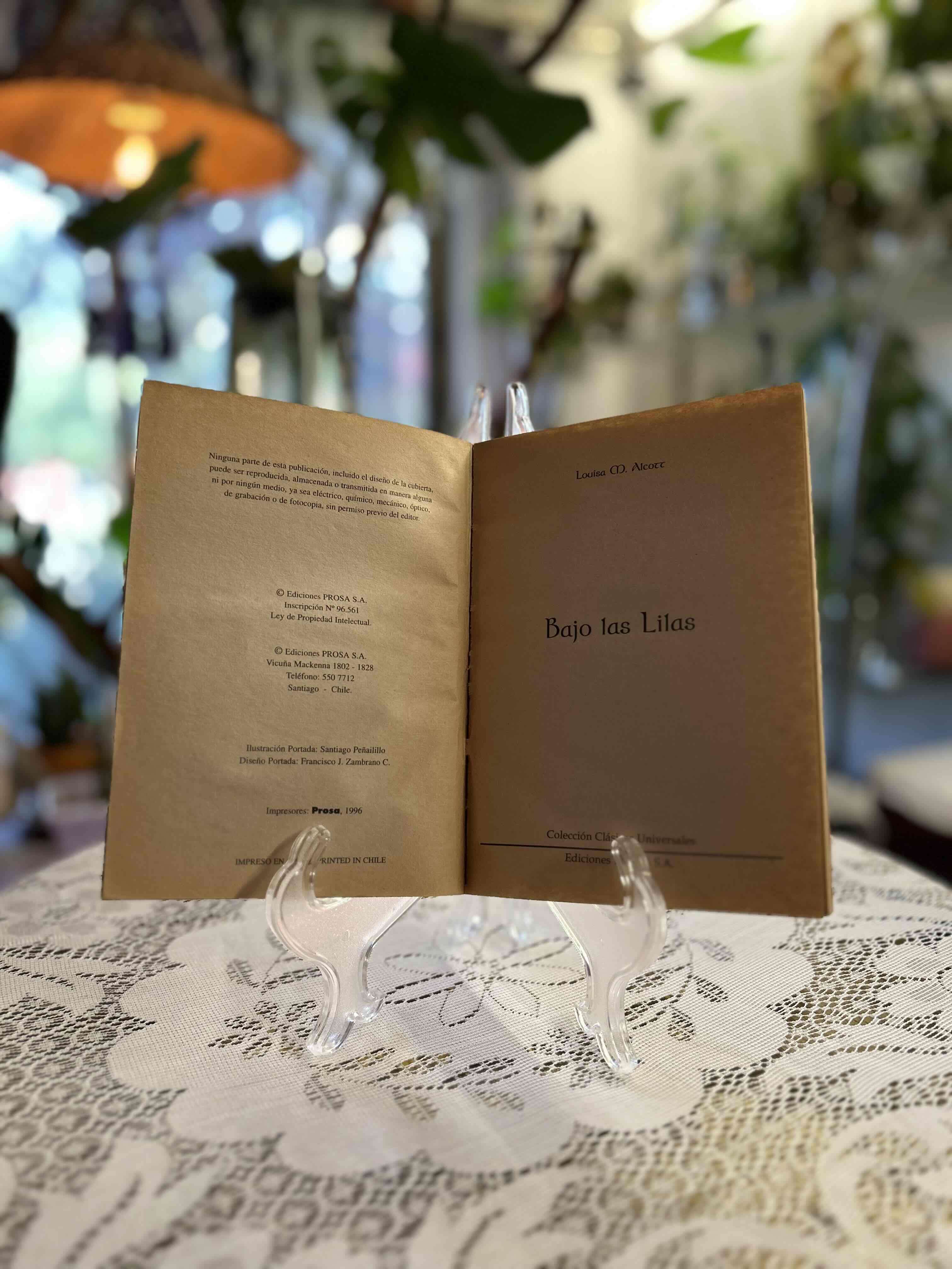 Libro Bajo las Lilas de L. M. Alcott - miniatura 2