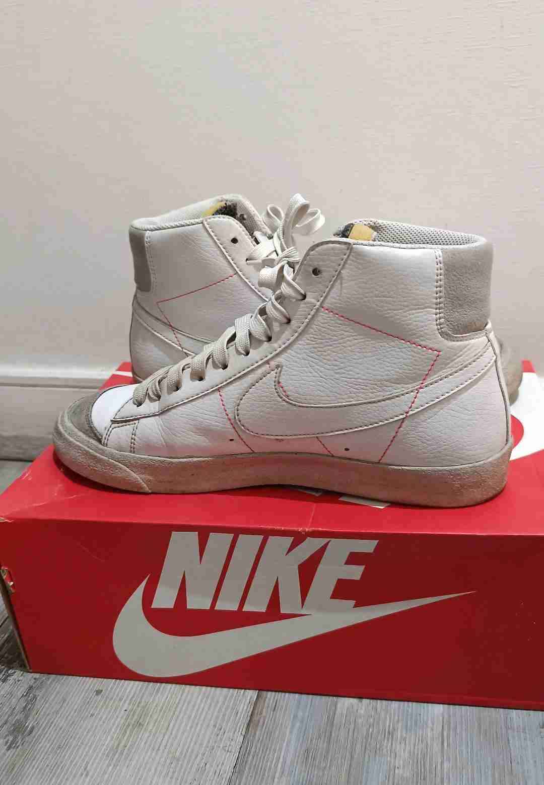 Zapatillas Nike Blazer mid 77 blancas - miniatura 3