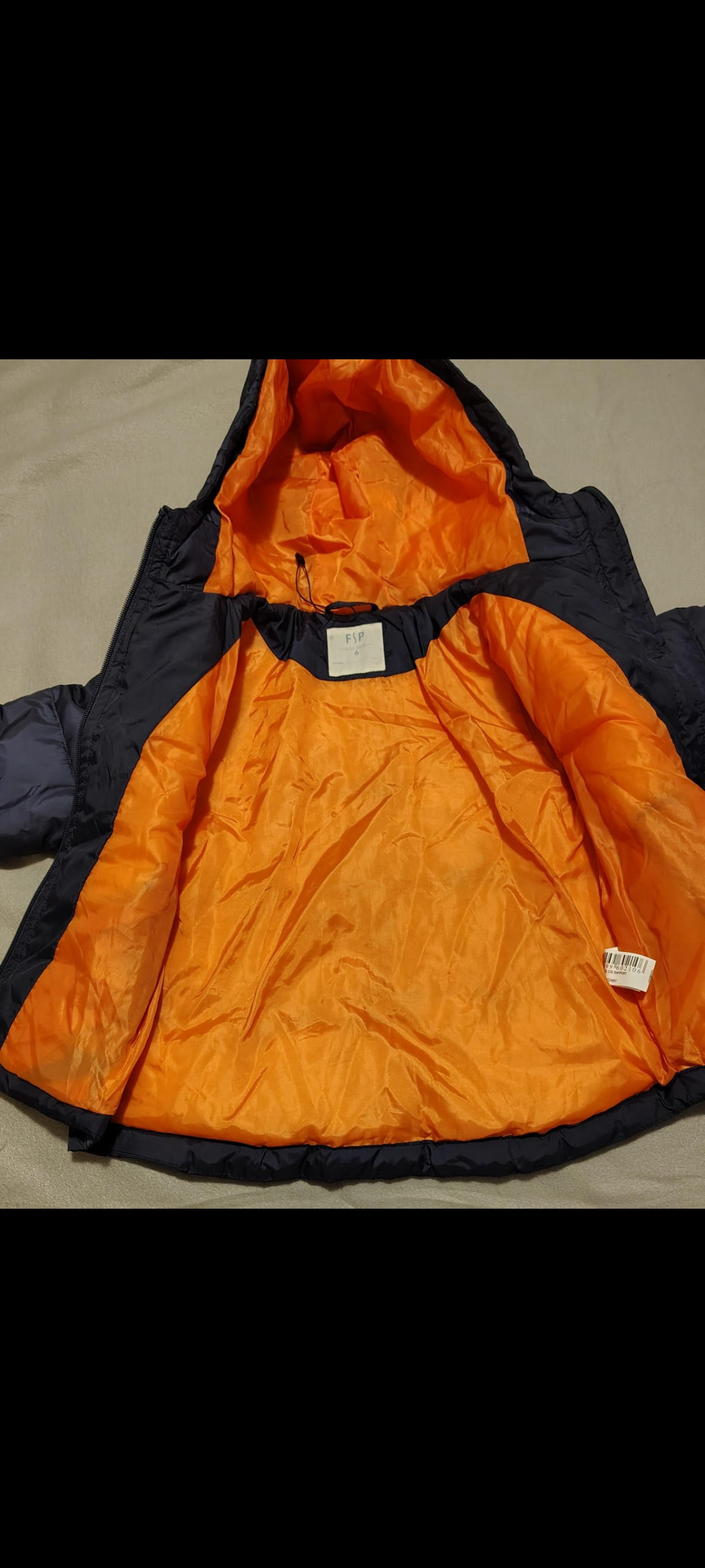 Chaqueta infantil negra con capucha - miniatura 4